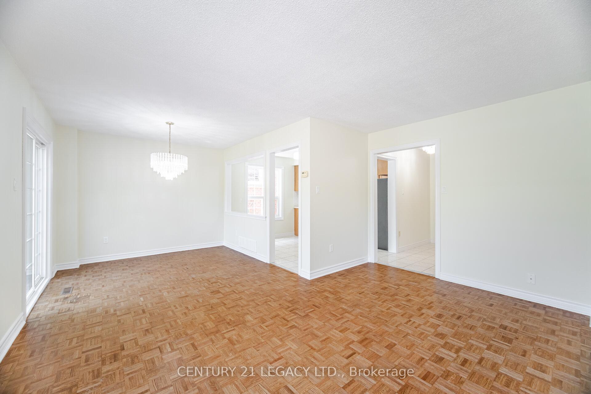 Photo 10 of 3182 Bracknell Crescent, Mississauga, Meadowvale — HOMEH
