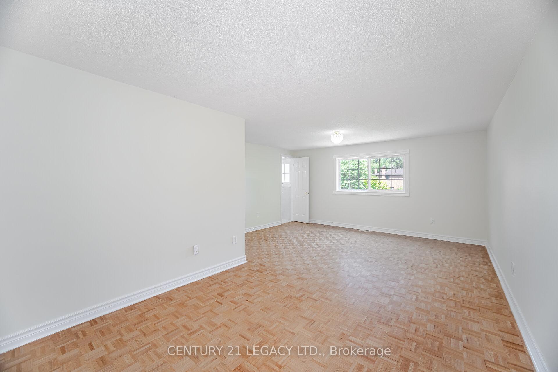 Photo 20 of 3182 Bracknell Crescent, Mississauga, Meadowvale — HOMEH