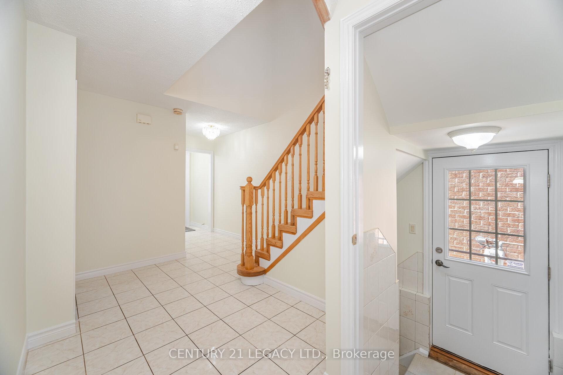 Photo 28 of 3182 Bracknell Crescent, Mississauga, Meadowvale — HOMEH