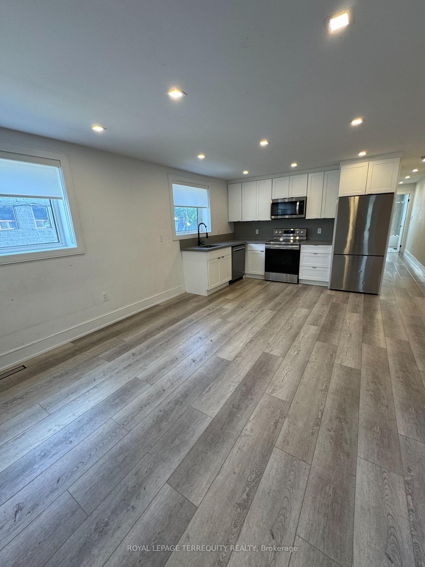 Photo 4 of Unit 2, 200 Munro Street, Toronto, South Riverdale — HOMEH