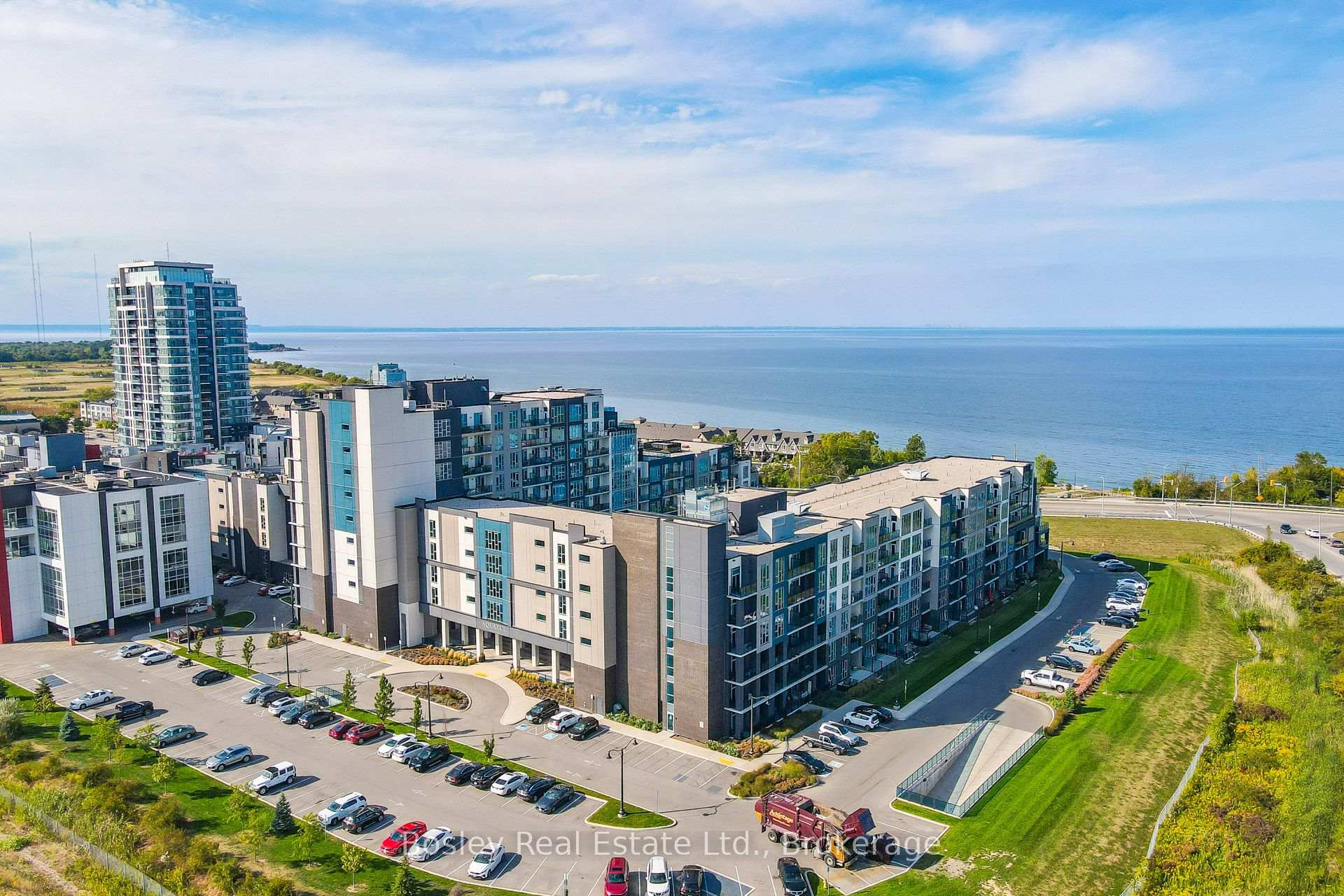 Photo 5 of Unit 550, 16 Concord Place, Grimsby, Grimsby Beach — HOMEH