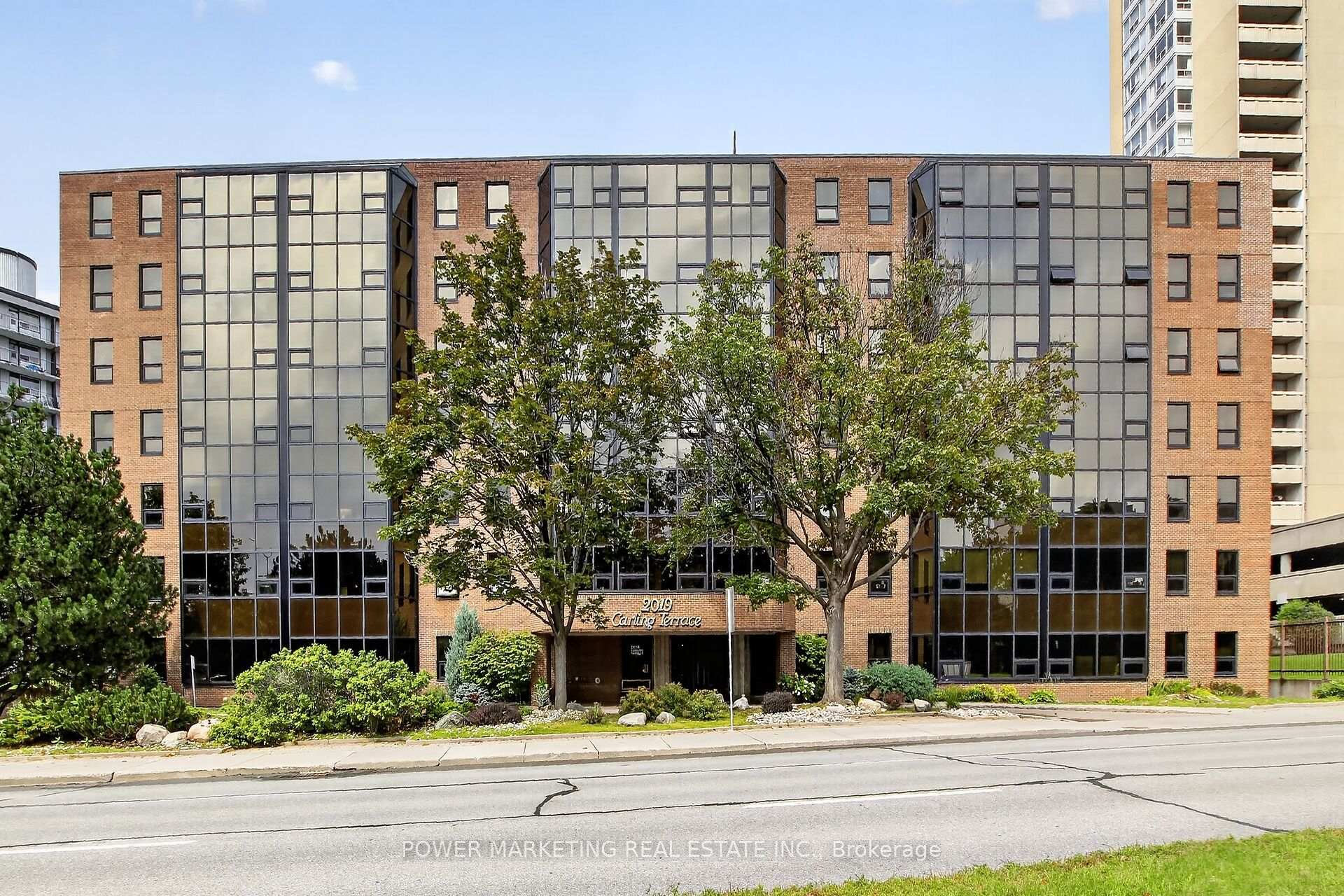 Photo of Unit 310, 2019 Carling Avenue