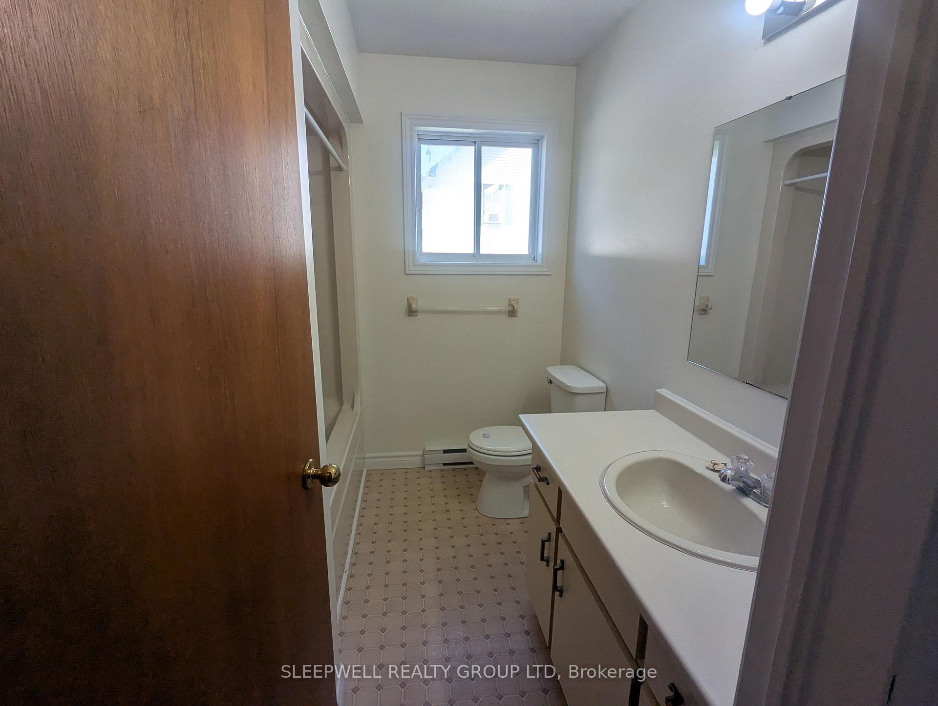 Photo 9 of Unit 3, 52 Mill Street, North Dundas, Chesterville — HOMEH