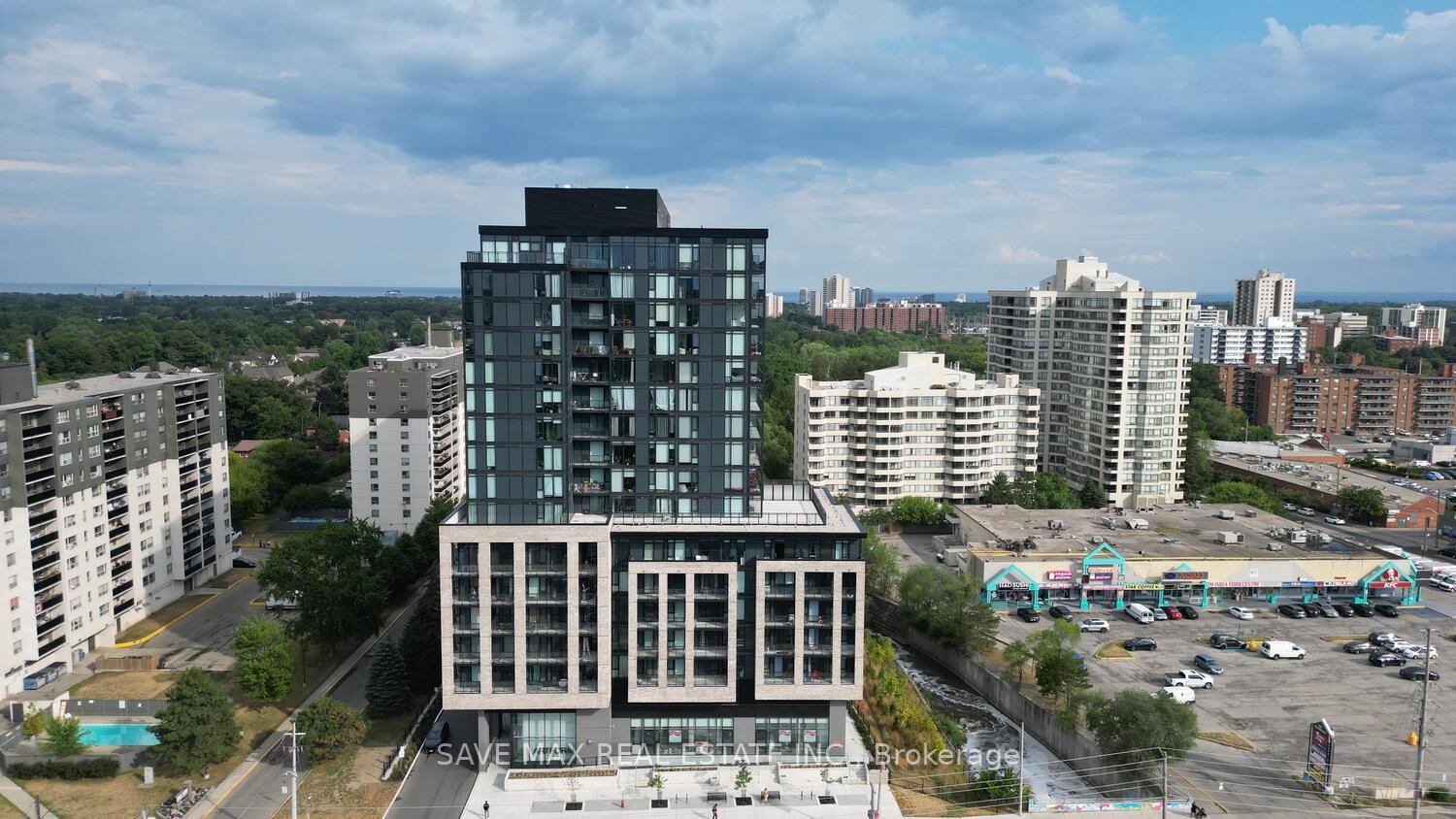 Photo of Unit 916, 86 Dundas Street E