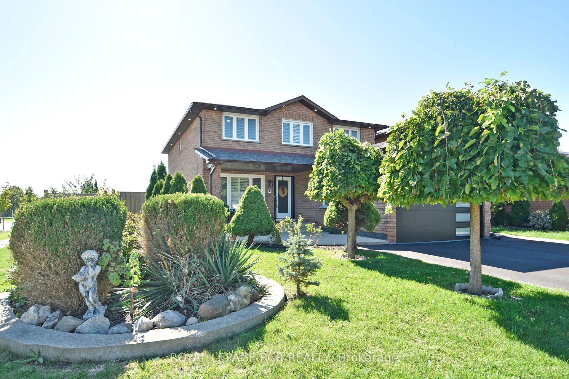 Photo 1 of 3 Jackman Crescent, Vaughan, West Woodbridge — HOMEH