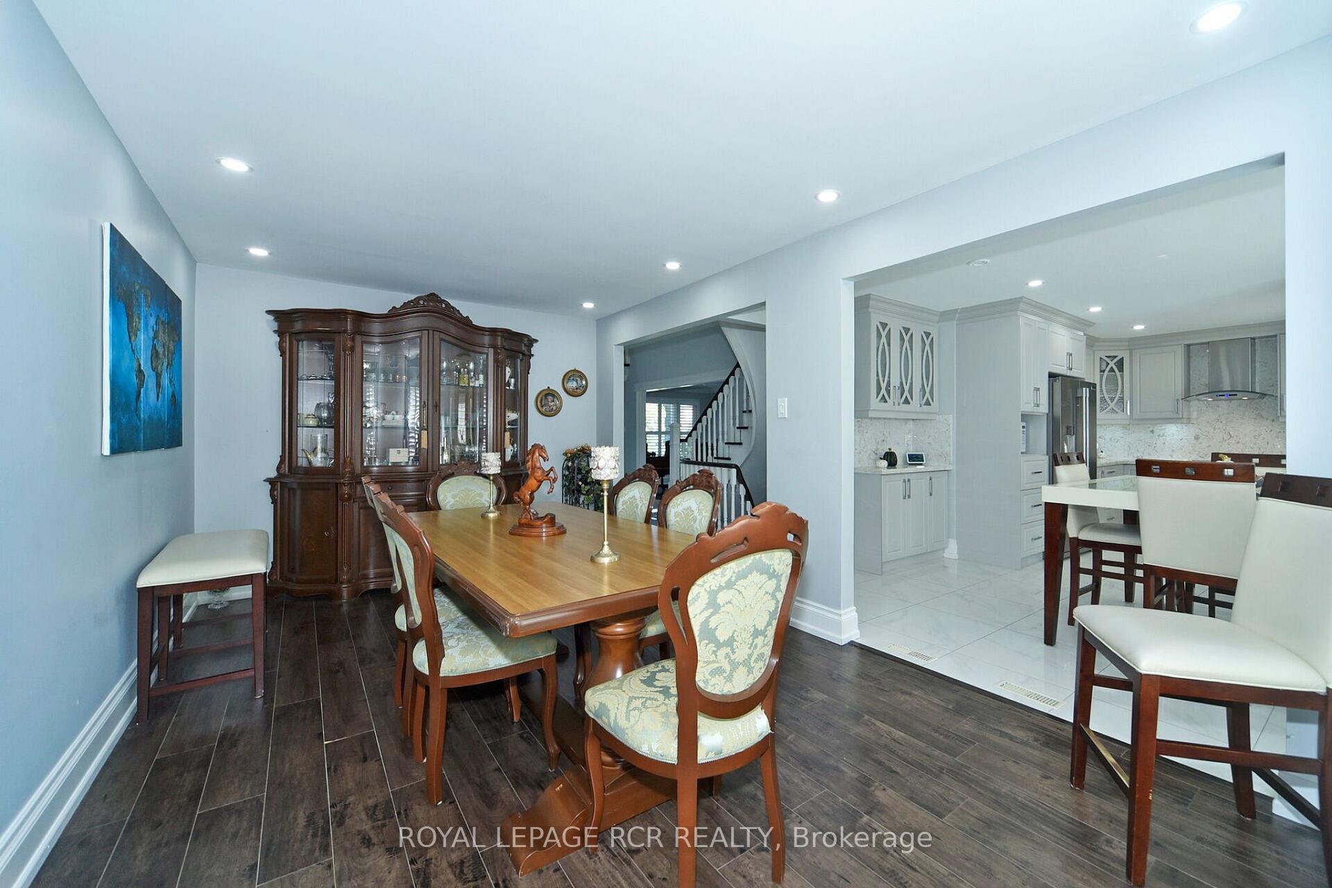 Photo 14 of 3 Jackman Crescent, Vaughan, West Woodbridge — HOMEH