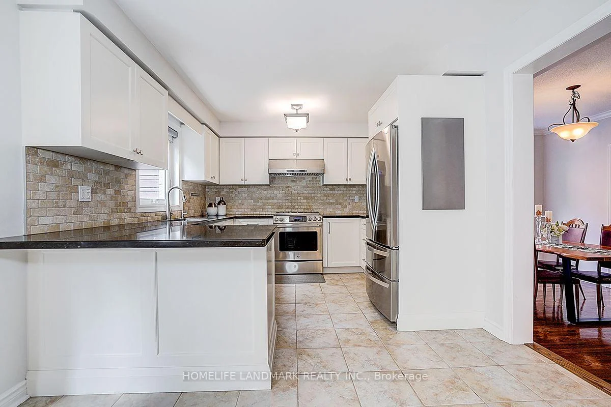 Photo 15 of 31 Crimson Ridge Road, Barrie, Bayshore — HOMEH