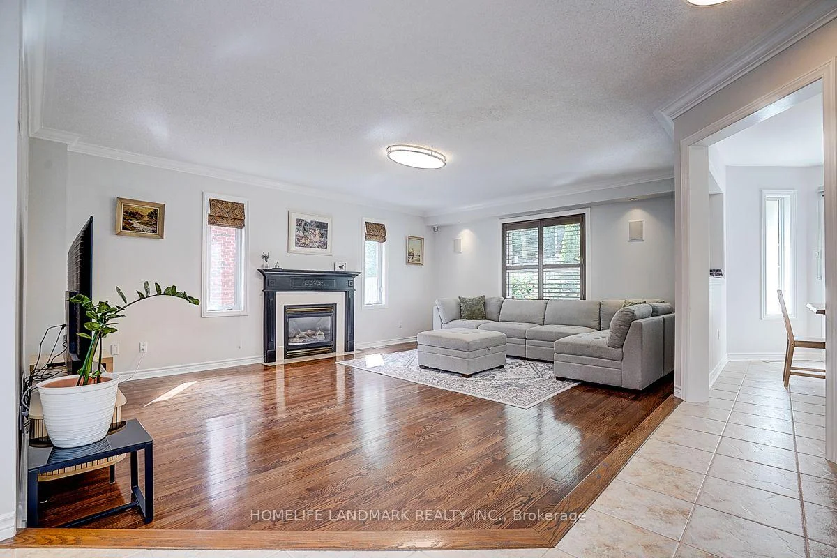 Photo 21 of 31 Crimson Ridge Road, Barrie, Bayshore — HOMEH