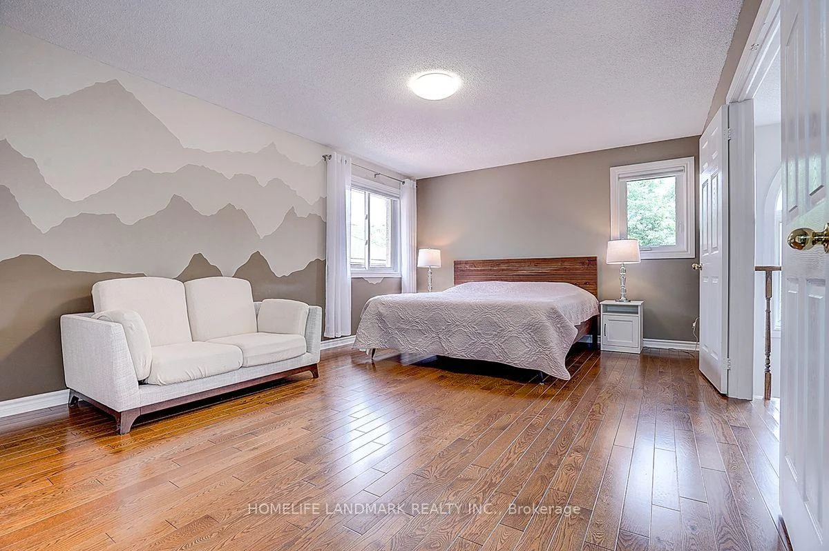 Photo 33 of 31 Crimson Ridge Road, Barrie, Bayshore — HOMEH