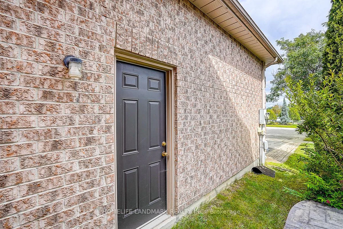 Photo 52 of 31 Crimson Ridge Road, Barrie, Bayshore — HOMEH