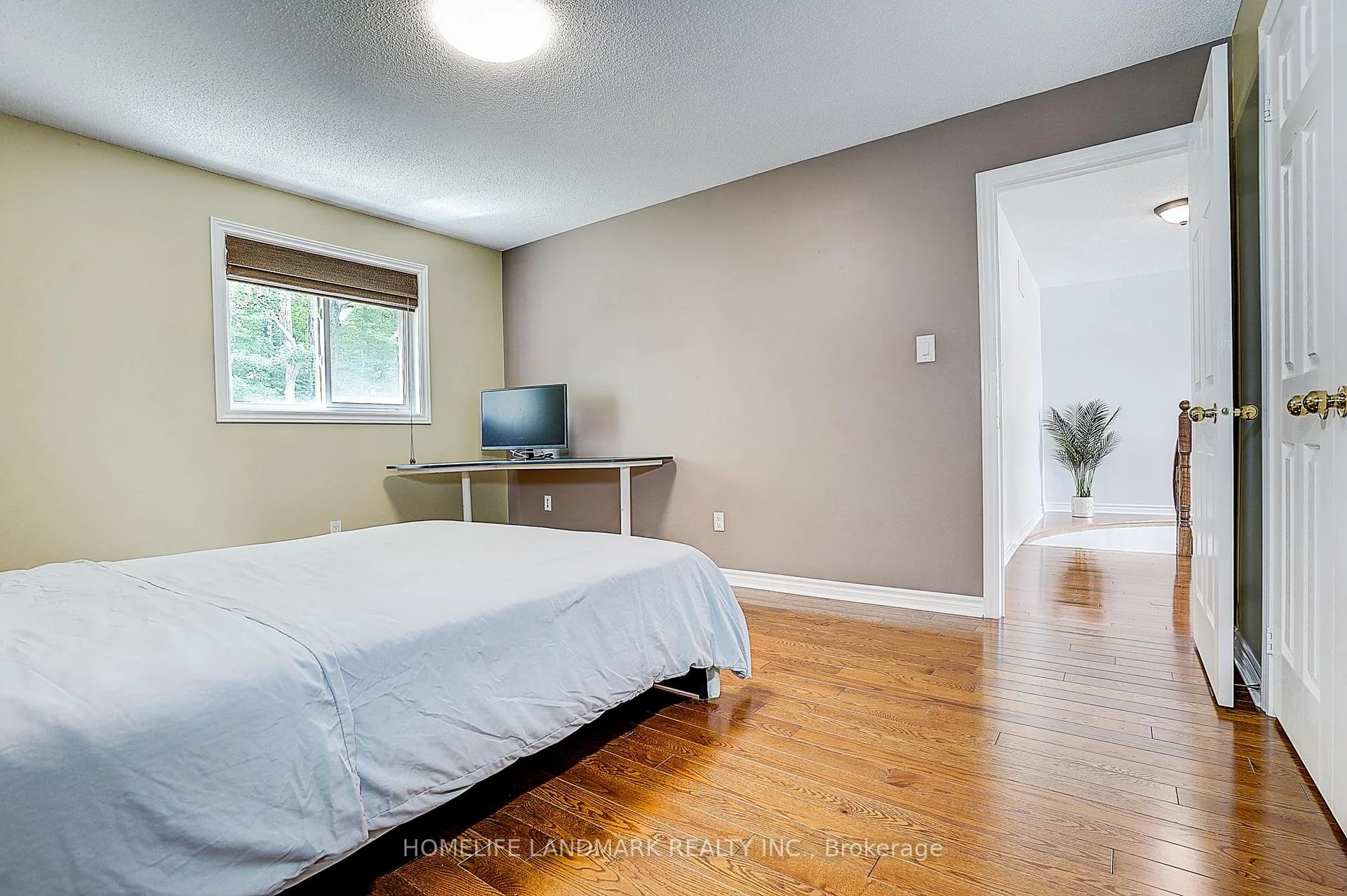 Photo 41 of 31 Crimson Ridge Road, Barrie, Bayshore — HOMEH