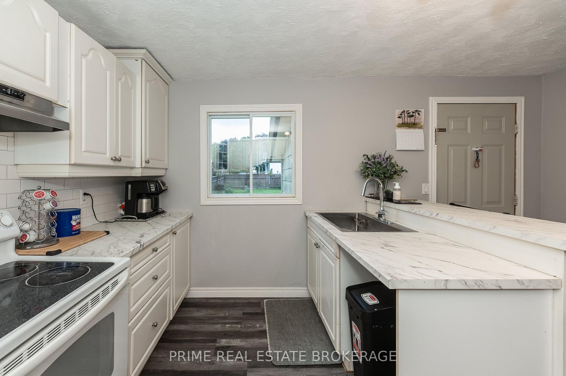 Photo 18 of 221 Third Street, West Elgin, Rodney — HOMEH