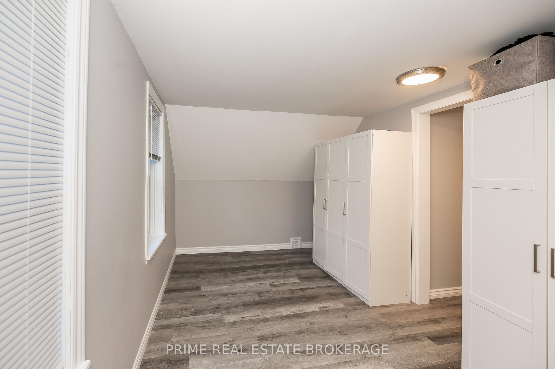 Photo 28 of 221 Third Street, West Elgin, Rodney — HOMEH