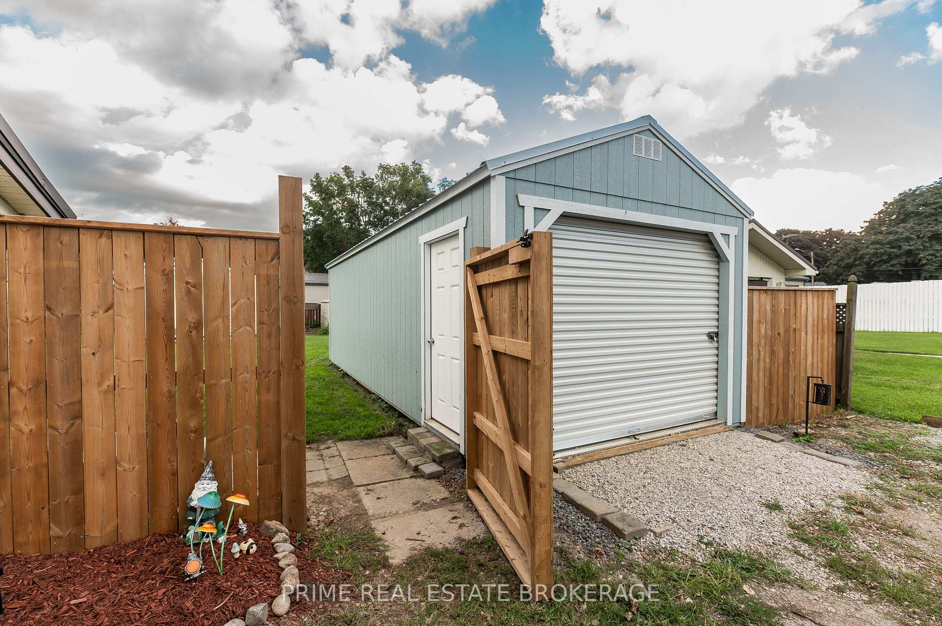 Photo 35 of 221 Third Street, West Elgin, Rodney — HOMEH