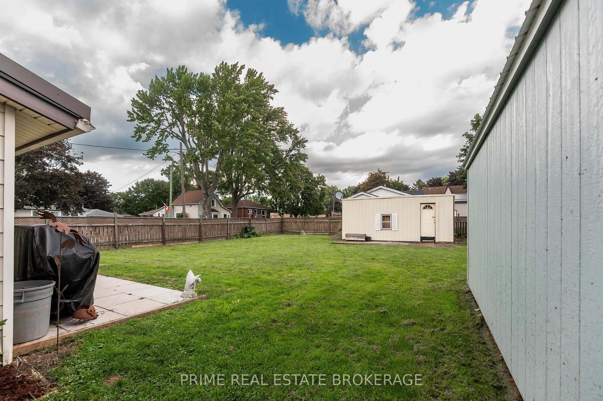 Photo 36 of 221 Third Street, West Elgin, Rodney — HOMEH