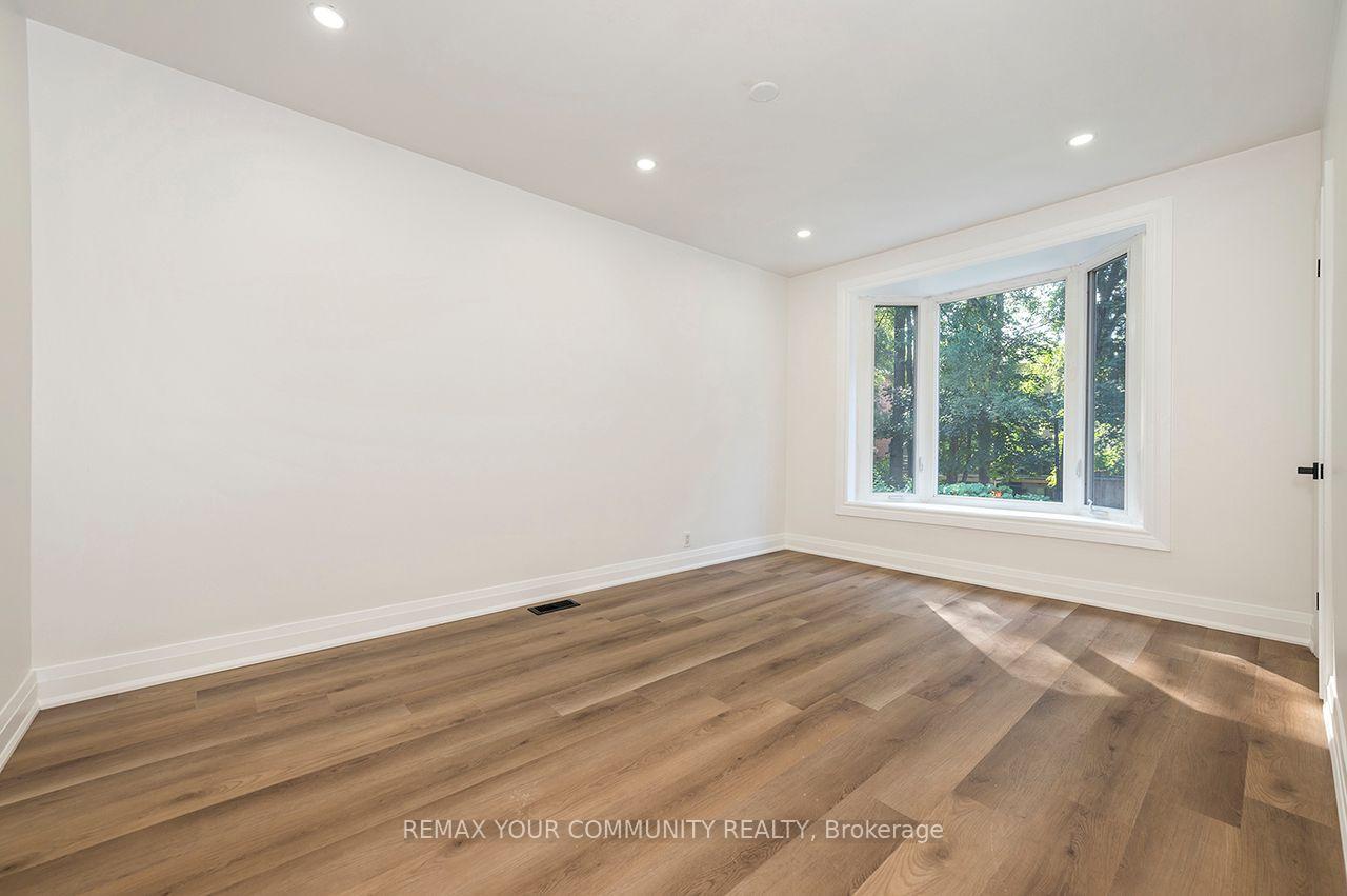 Photo 16 of 91 Mcgillivray Avenue, Toronto, Bedford Park-Nortown — HOMEH