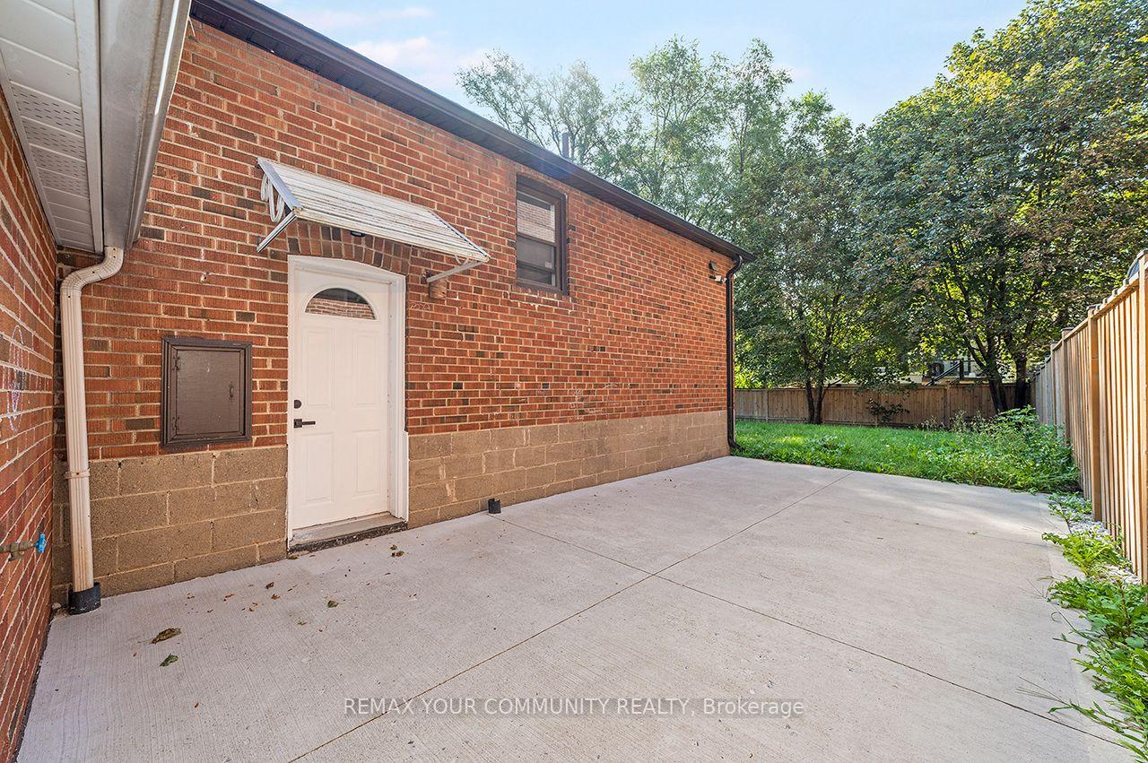 Photo 30 of 91 Mcgillivray Avenue, Toronto, Bedford Park-Nortown — HOMEH