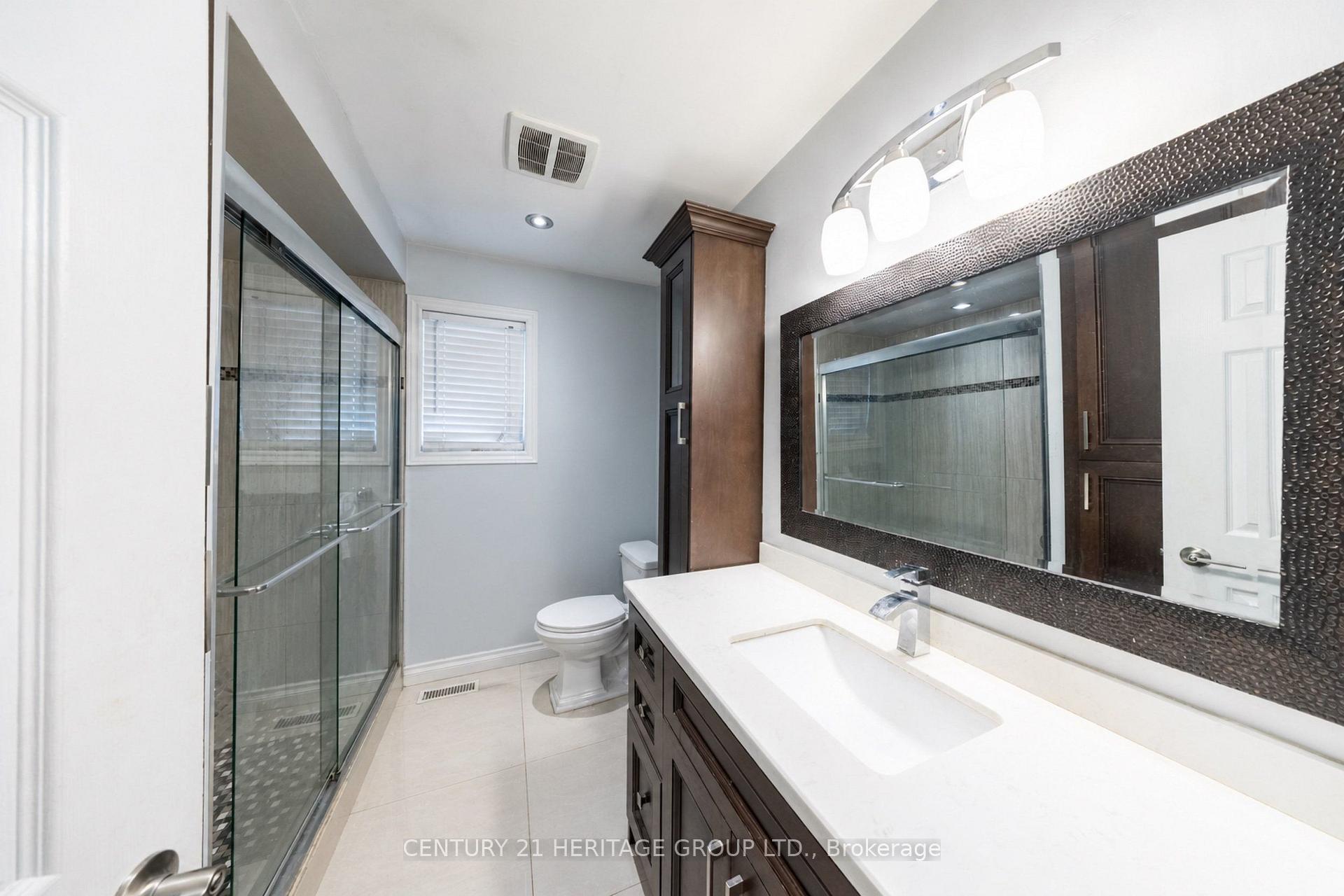 Photo 18 of Unit Main & 2nd, 92 Edenbrook Hill Drive, Brampton, Fletcher's Meadow — HOMEH