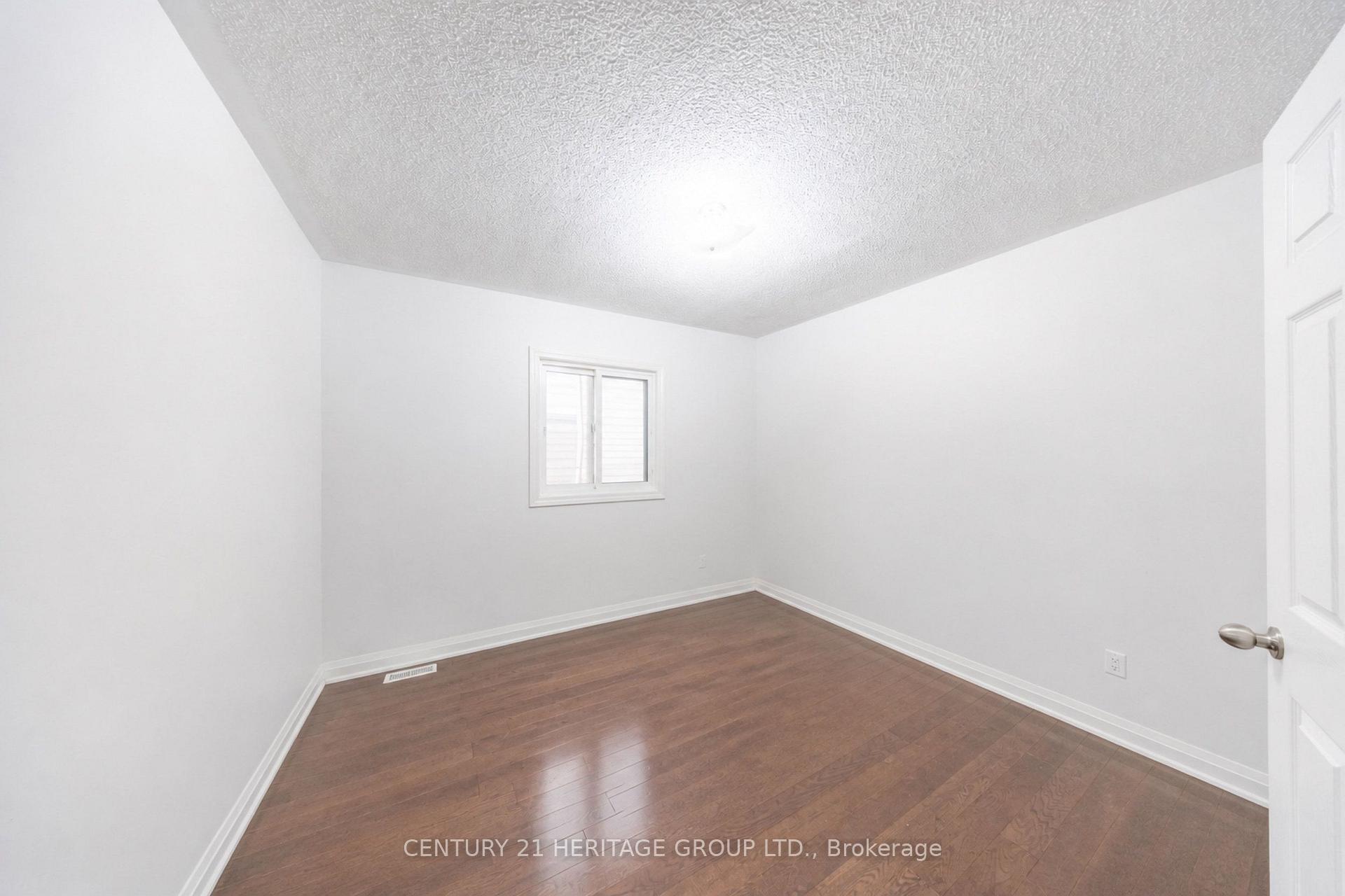 Photo 20 of Unit Main & 2nd, 92 Edenbrook Hill Drive, Brampton, Fletcher's Meadow — HOMEH