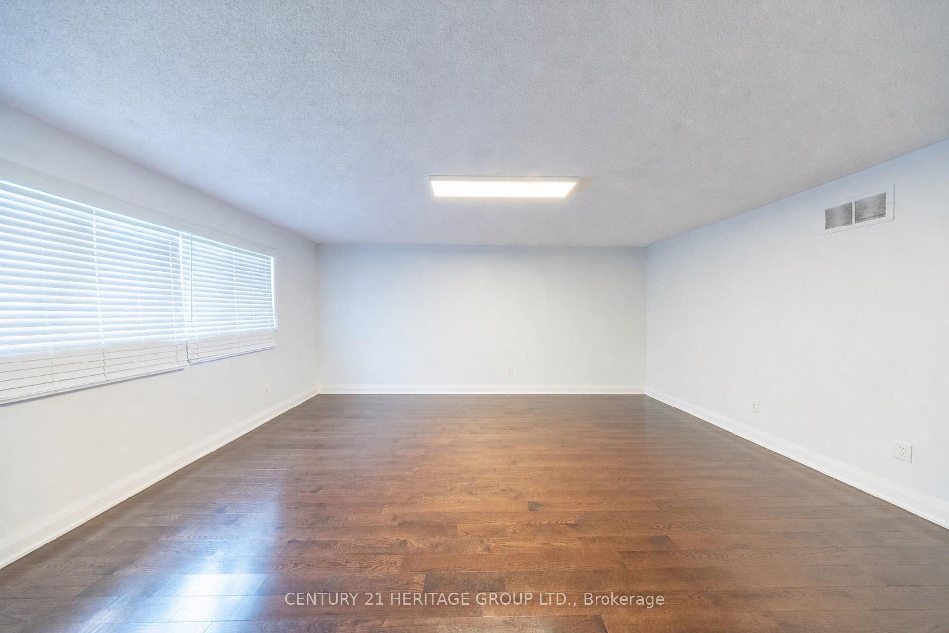 Photo 23 of Unit Main & 2nd, 92 Edenbrook Hill Drive, Brampton, Fletcher's Meadow — HOMEH