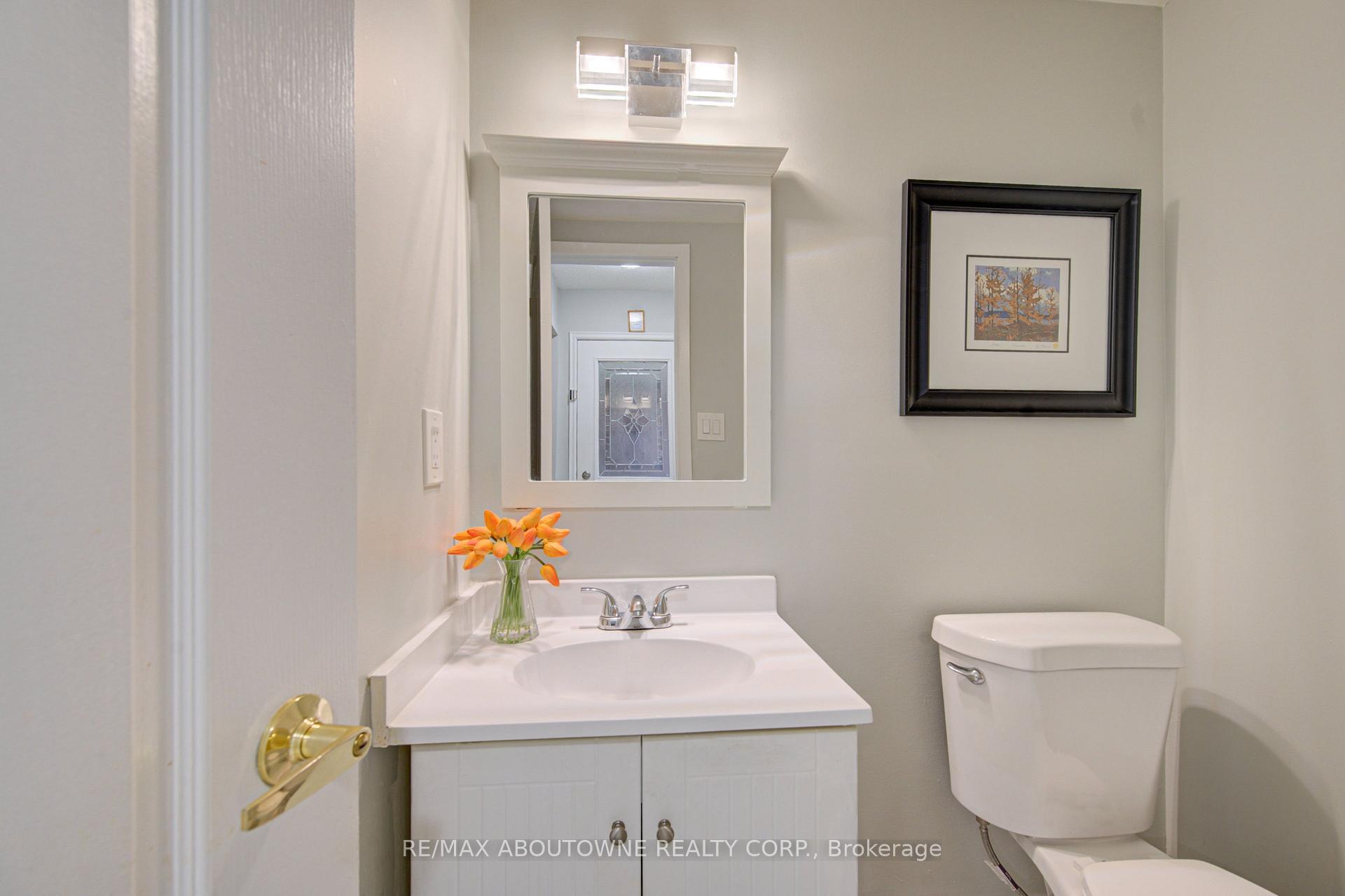 Photo 16 of 1140 Avondale Drive, Oakville, Wedgewood Creek — HOMEH
