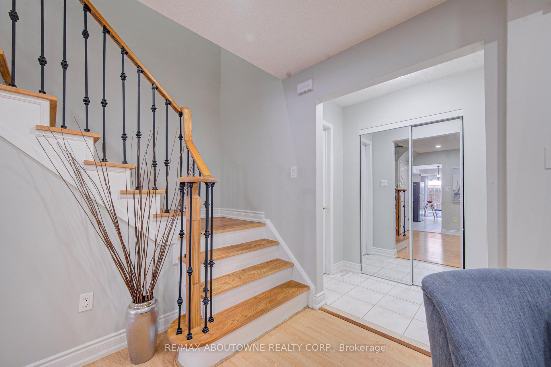 Photo 17 of 1140 Avondale Drive, Oakville, Wedgewood Creek — HOMEH