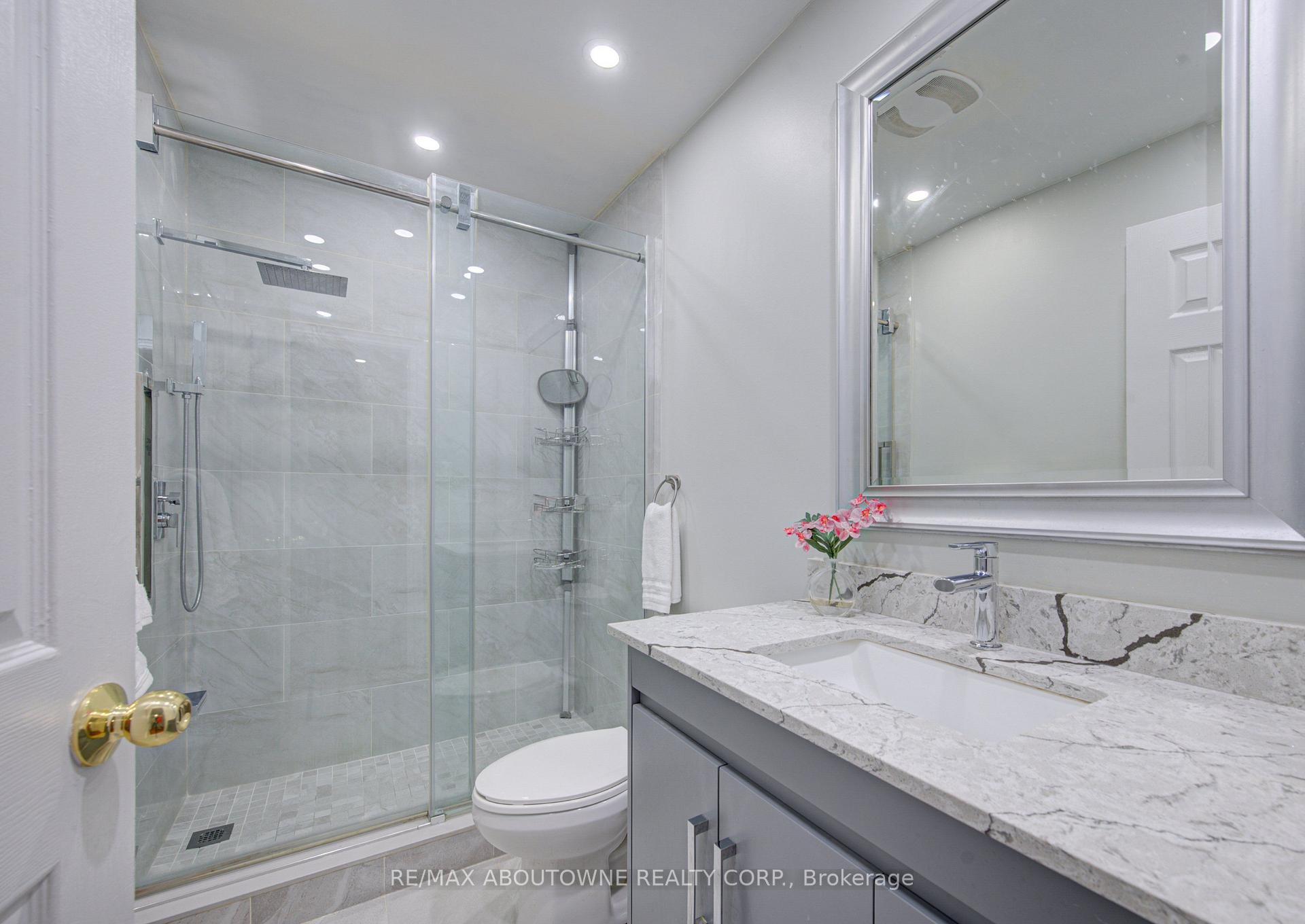 Photo 20 of 1140 Avondale Drive, Oakville, Wedgewood Creek — HOMEH