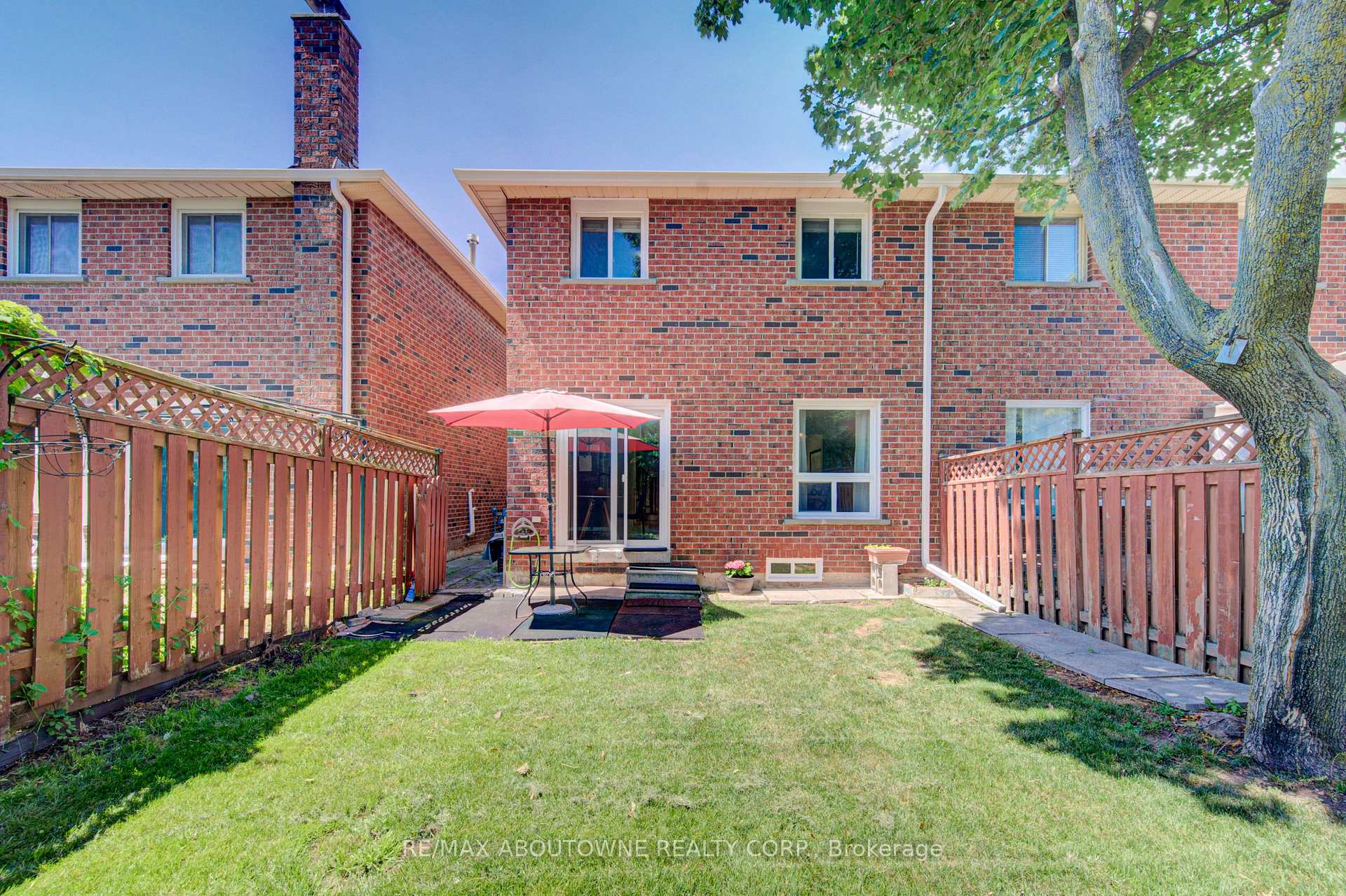Photo 37 of 1140 Avondale Drive, Oakville, Wedgewood Creek — HOMEH
