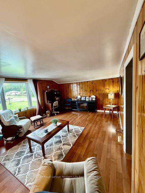 Photo 5 of 3 Cedar Avenue, Temagami — HOMEH