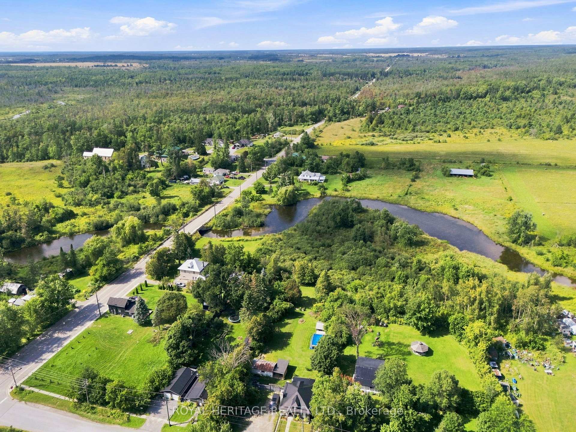 Photo 39 of 13 Richmond Street E, Kawartha Lakes, Bexley — HOMEH