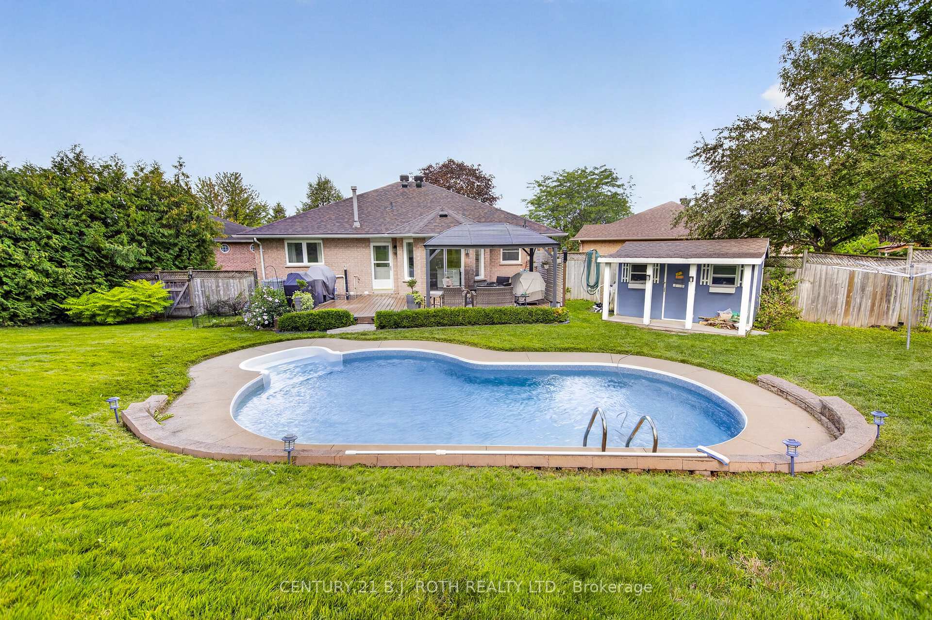 Photo 26 of 23 Carter Crescent, Orillia — HOMEH