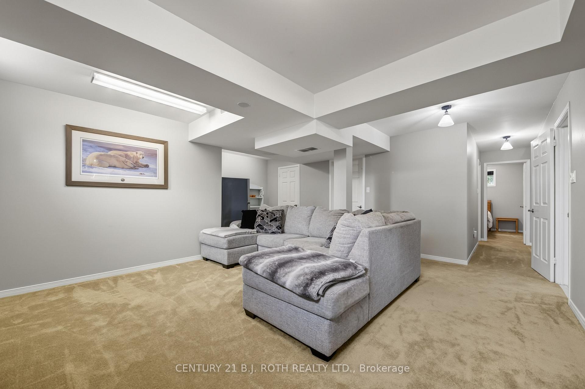 Photo 20 of 23 Carter Crescent, Orillia — HOMEH