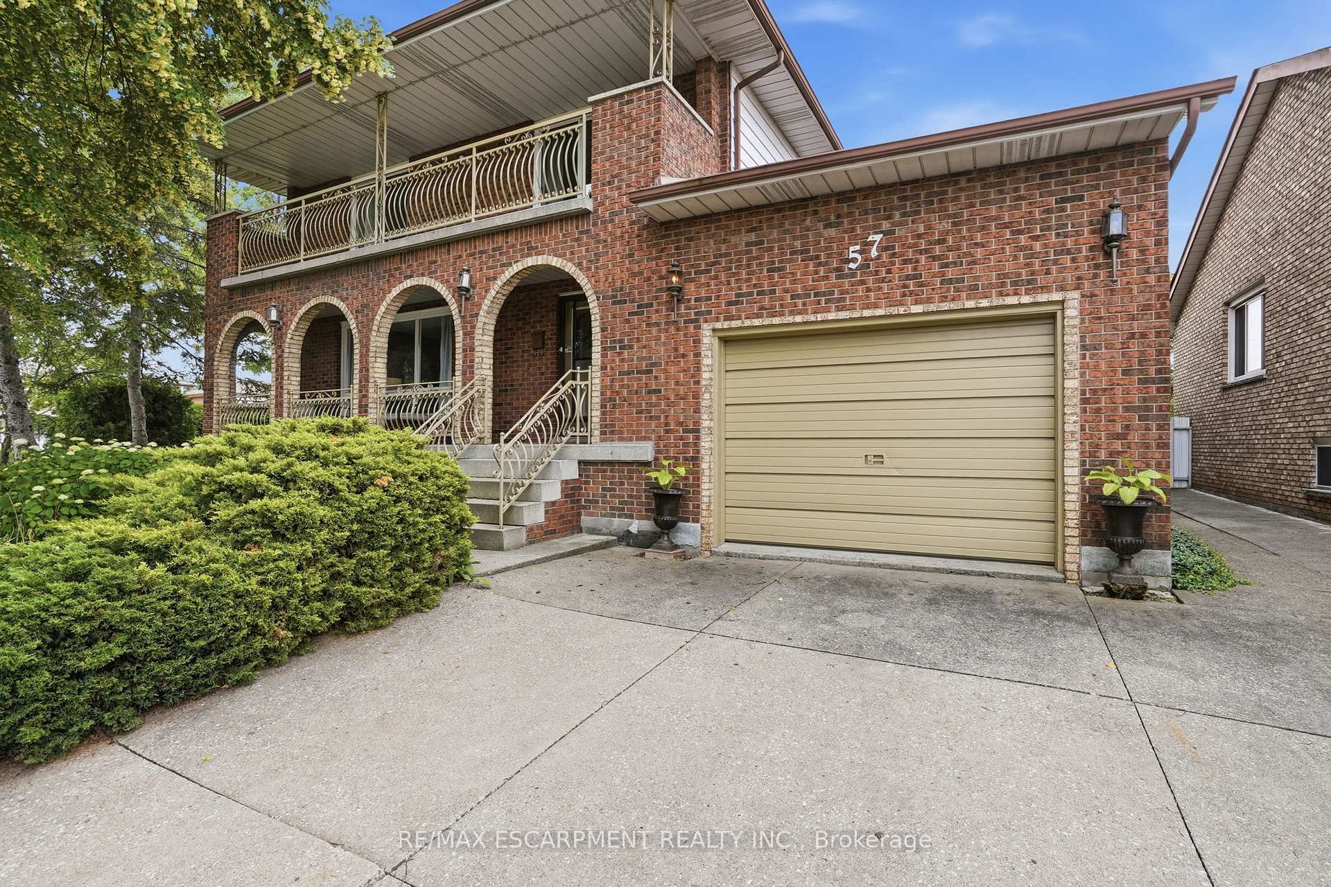 Photo 4 of 57 Neil Avenue, Hamilton, Stoney Creek — HOMEH