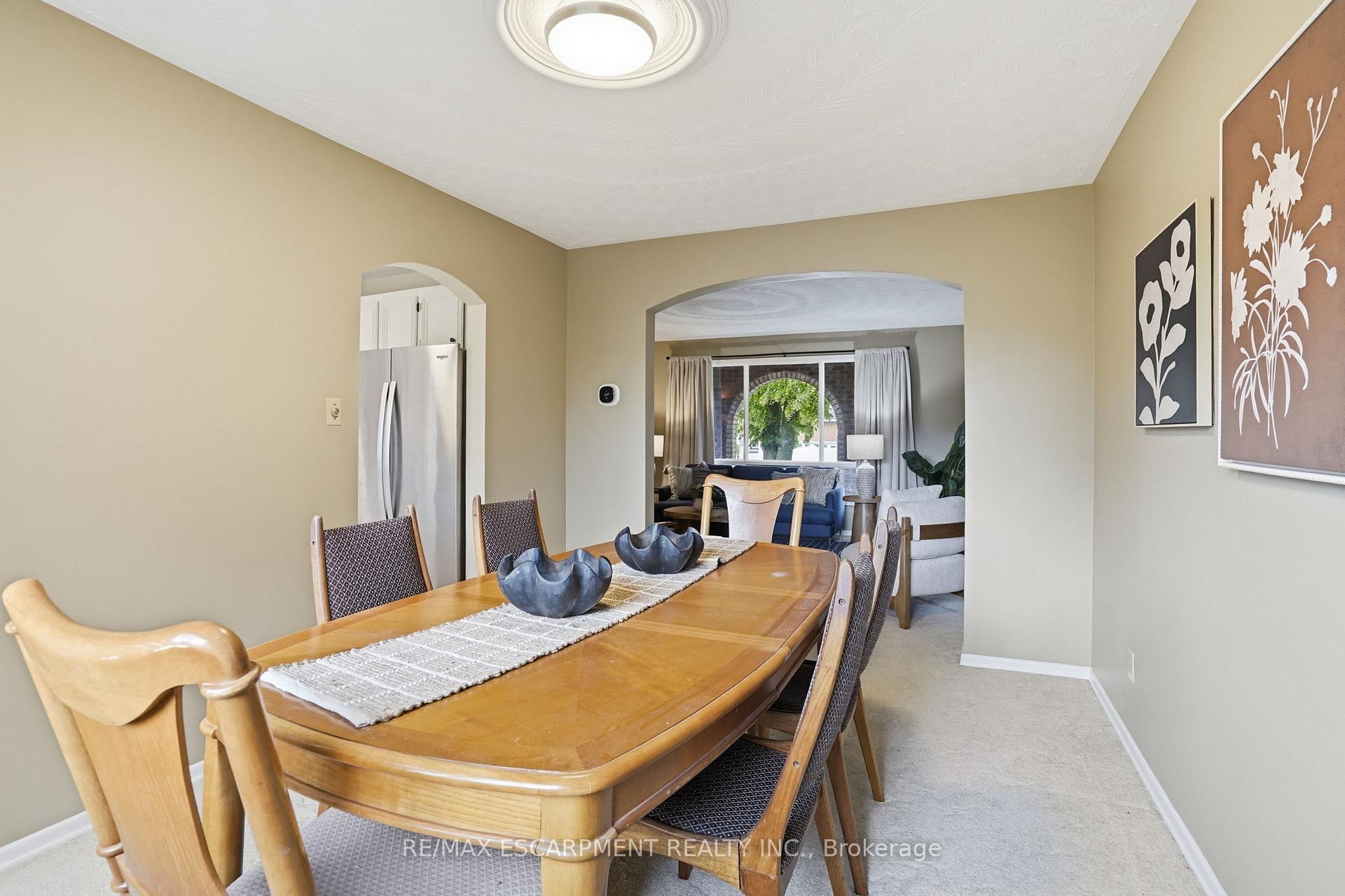 Photo 13 of 57 Neil Avenue, Hamilton, Stoney Creek — HOMEH