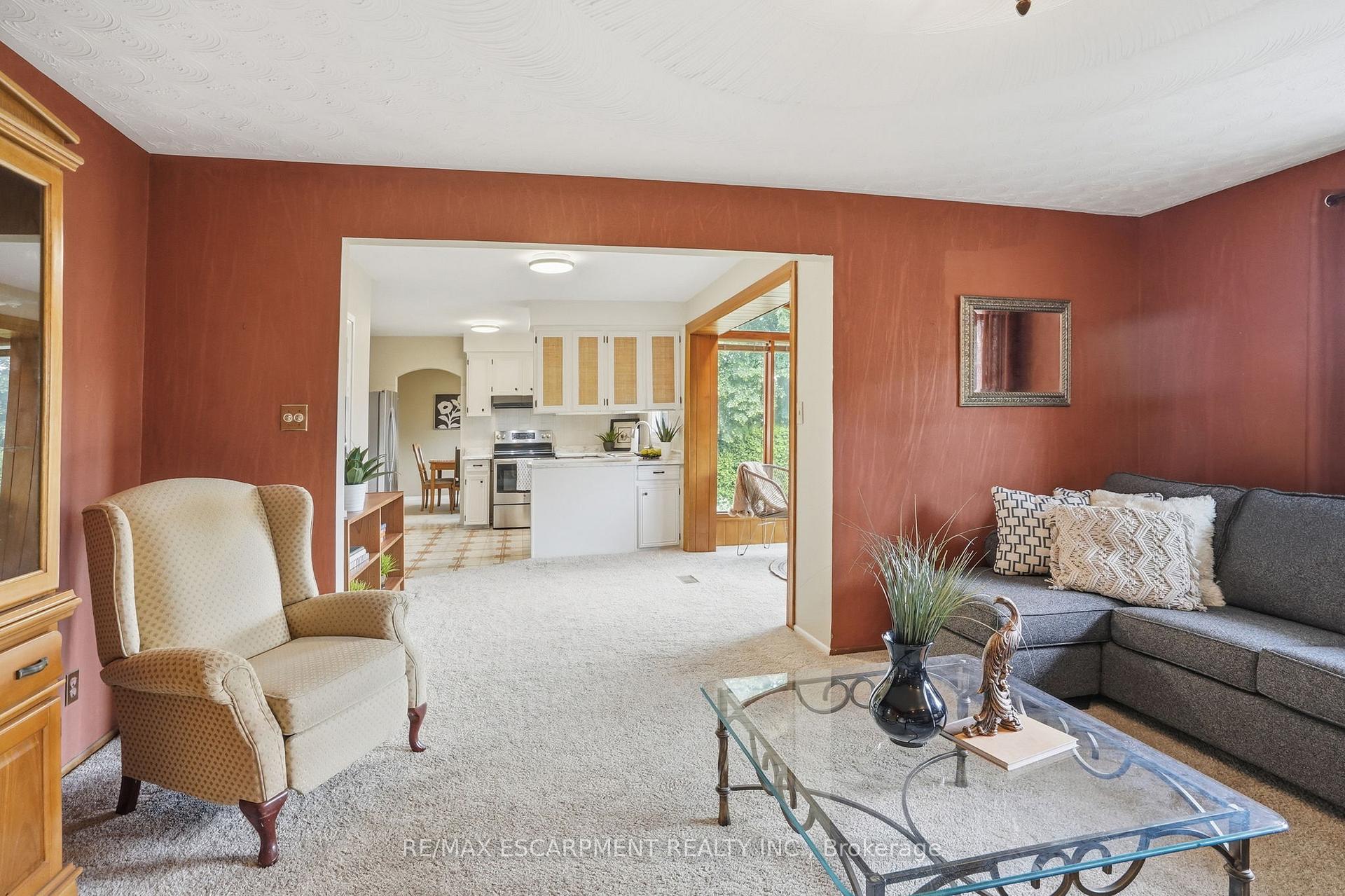 Photo 24 of 57 Neil Avenue, Hamilton, Stoney Creek — HOMEH