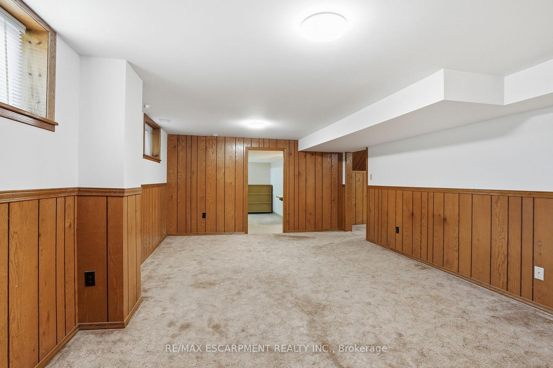 Photo 37 of 57 Neil Avenue, Hamilton, Stoney Creek — HOMEH
