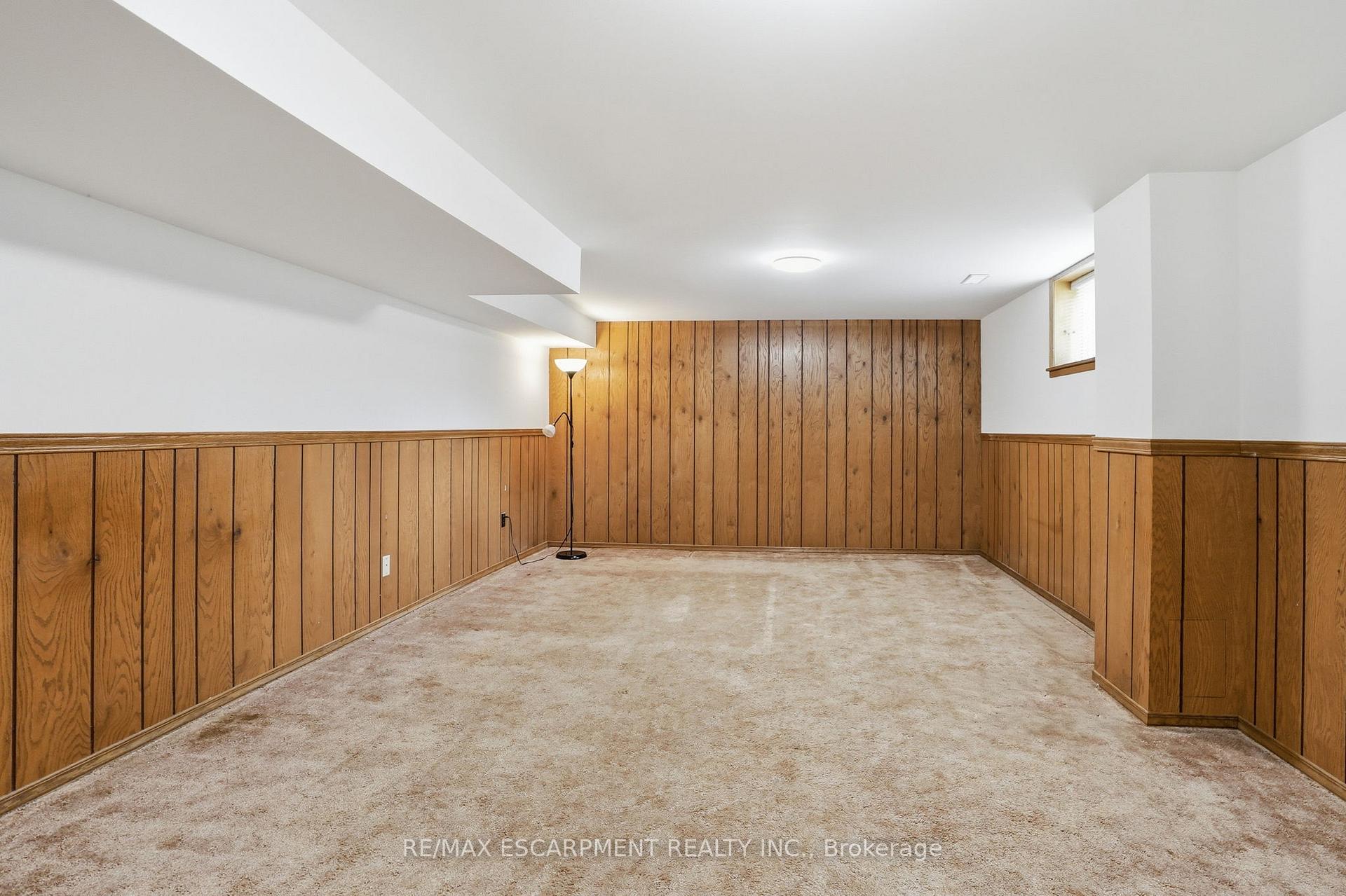 Photo 40 of 57 Neil Avenue, Hamilton, Stoney Creek — HOMEH