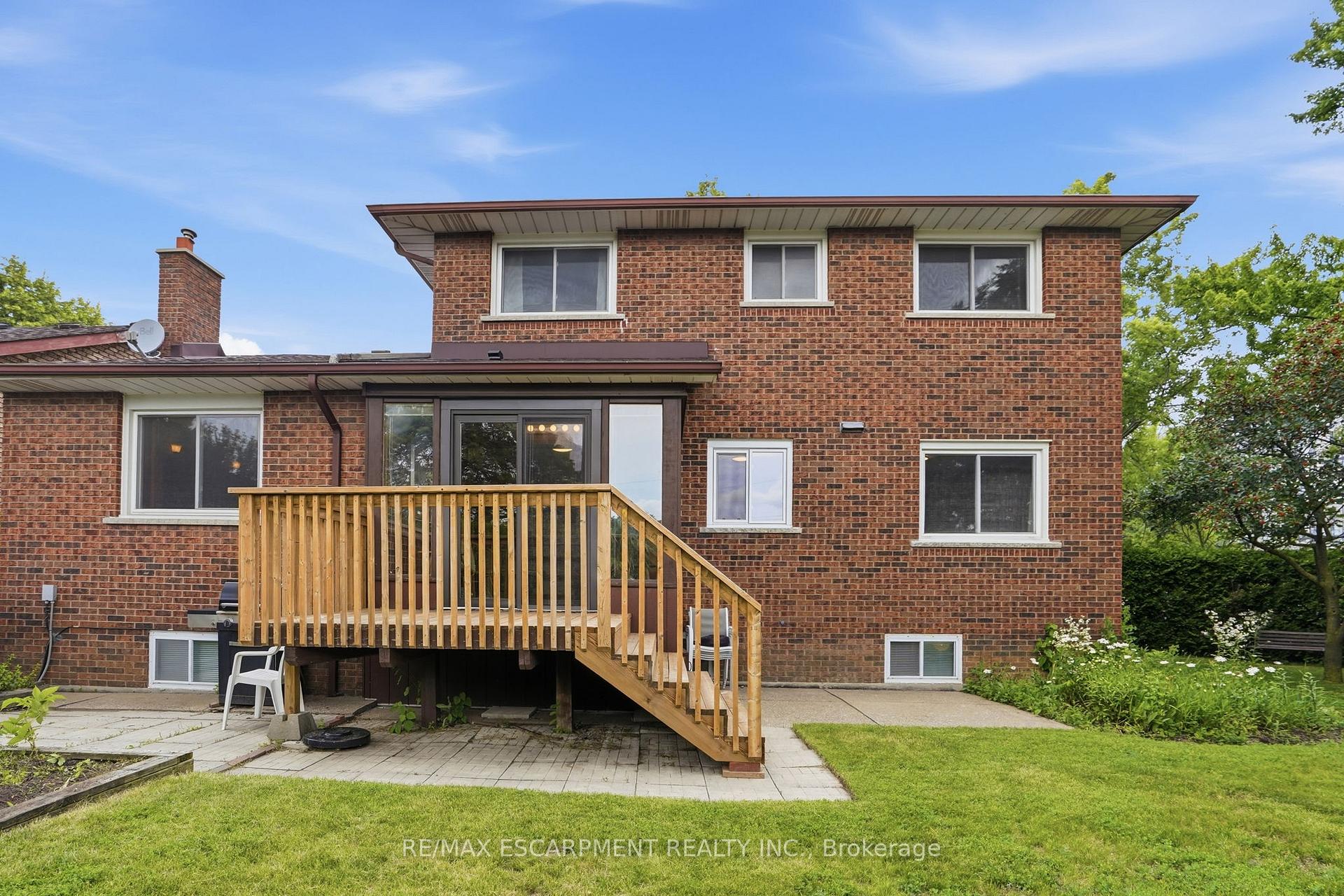 Photo 44 of 57 Neil Avenue, Hamilton, Stoney Creek — HOMEH