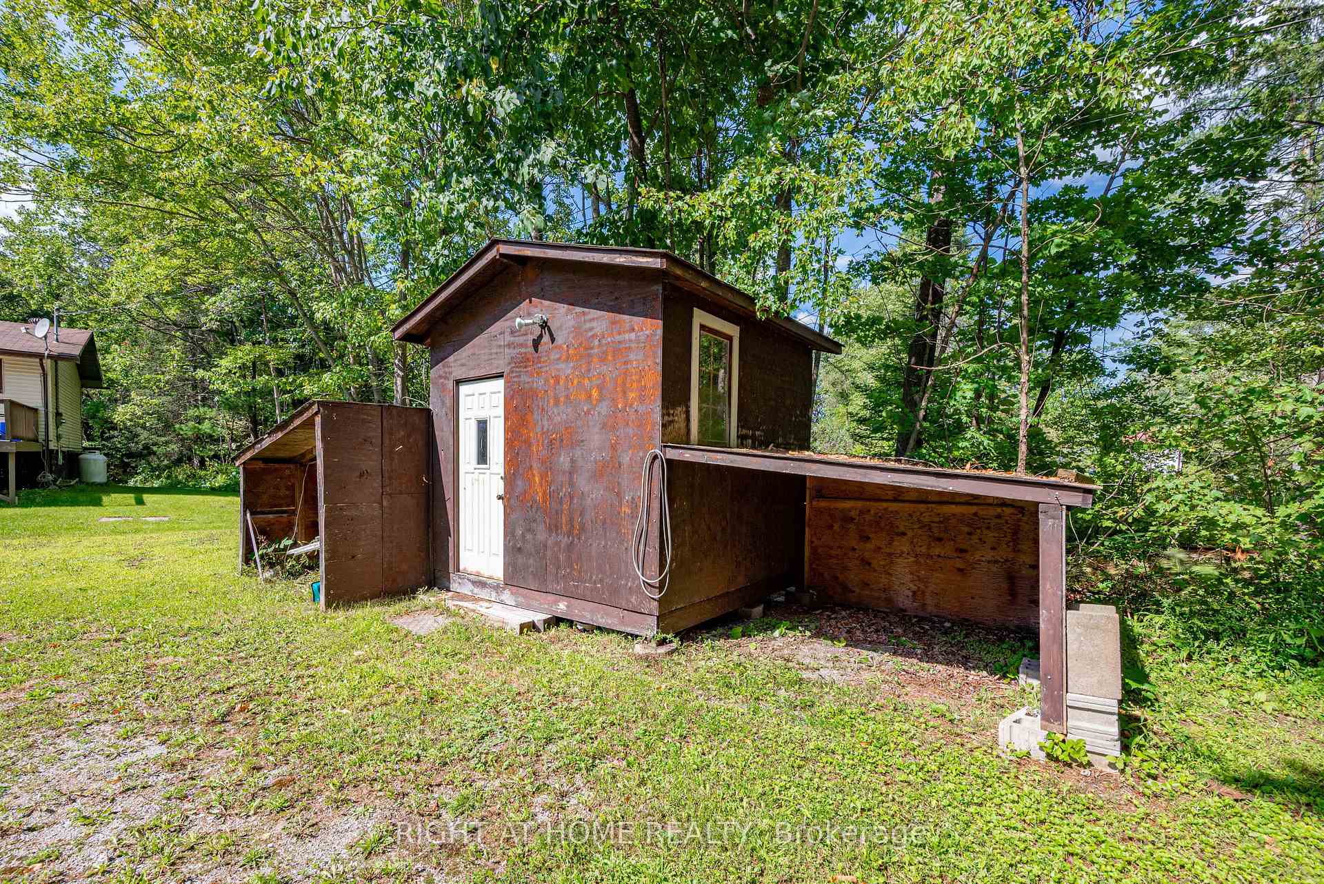 Photo 15 of 31 Morrison Street, Kawartha Lakes, Laxton/Digby/Longford — HOMEH
