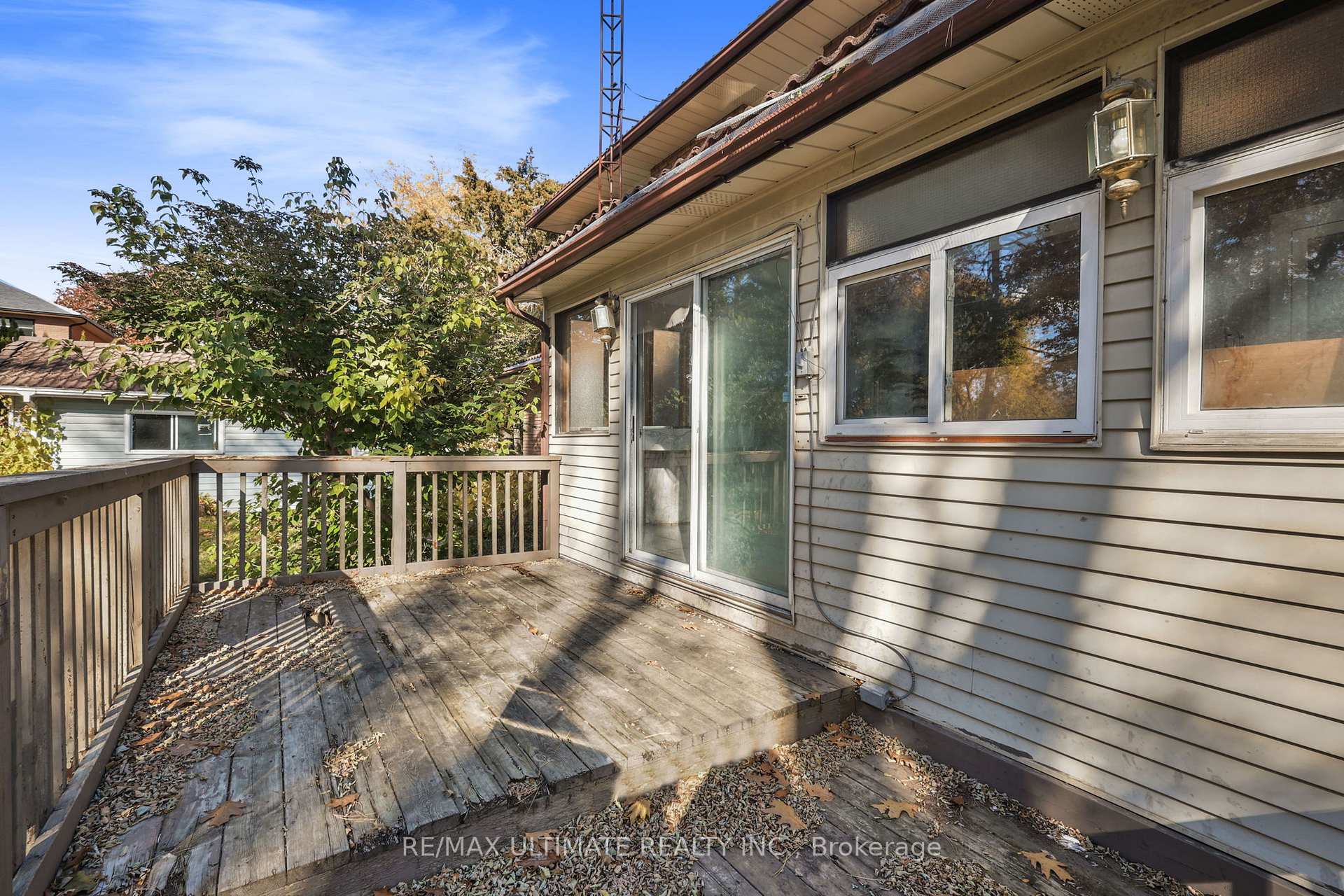Photo 6 of 1010 Ritson Road N, Oshawa, Central — HOMEH