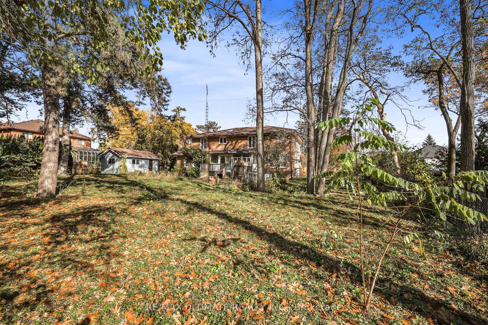 Photo 19 of 1010 Ritson Road N, Oshawa, Central — HOMEH