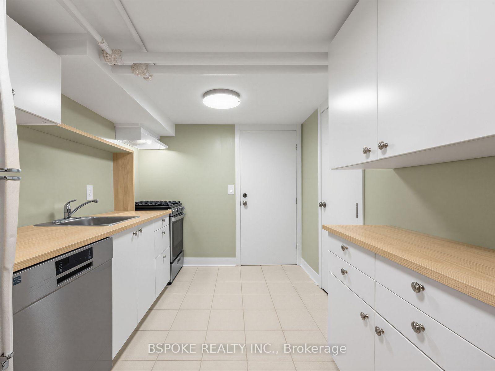Photo 3 of Unit BSMT, 112 Delaware Avenue, Toronto, Palmerston-Little Italy — HOMEH