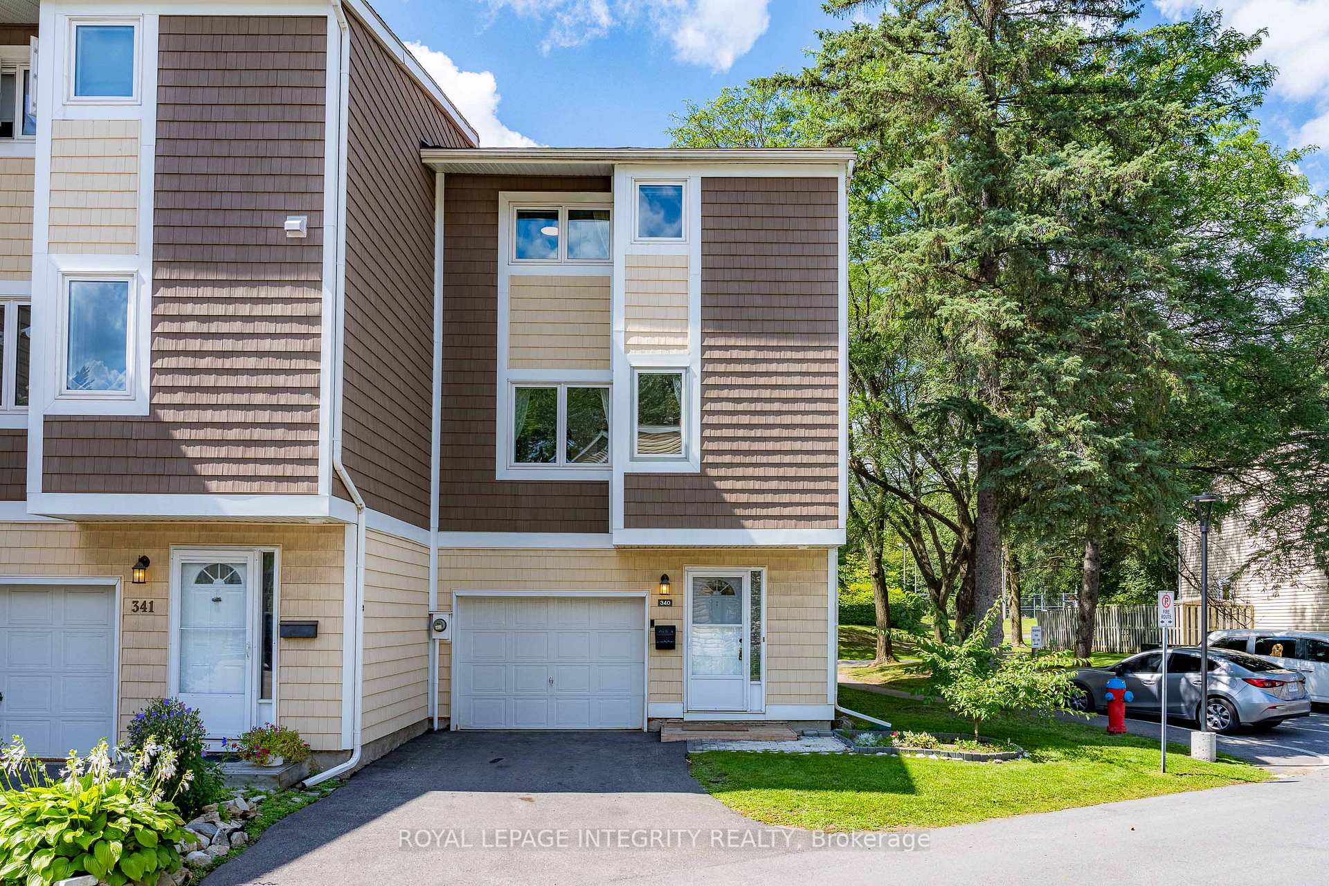 Front of Unit 171, 340 Stowe Court