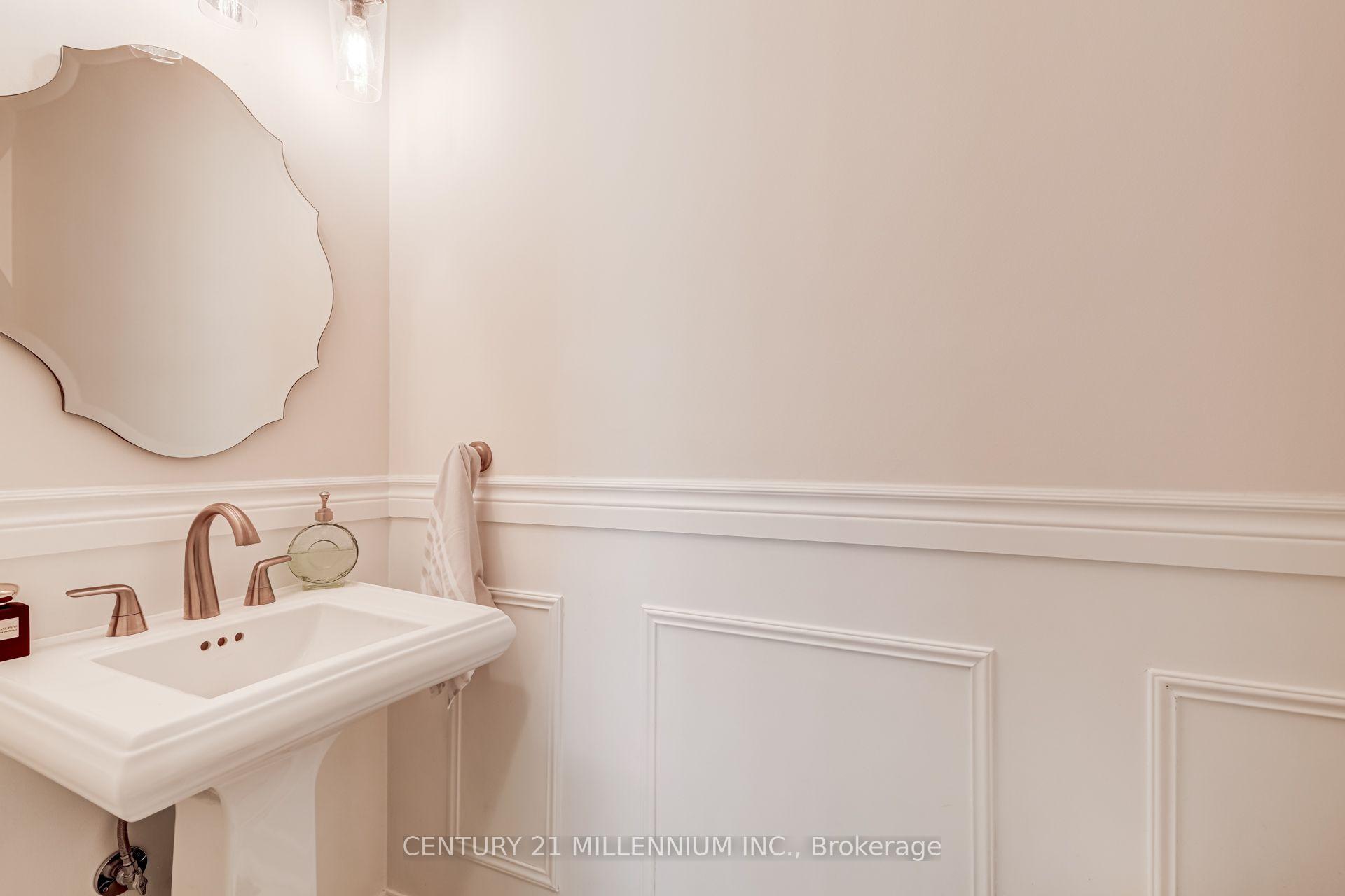 Photo 17 of 2555 Nichols Drive, Oakville, Wedgewood Creek — HOMEH