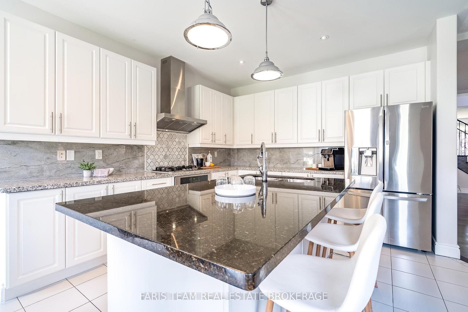 Photo 8 of 1128 Westmount Avenue, Innisfil, Alcona — HOMEH