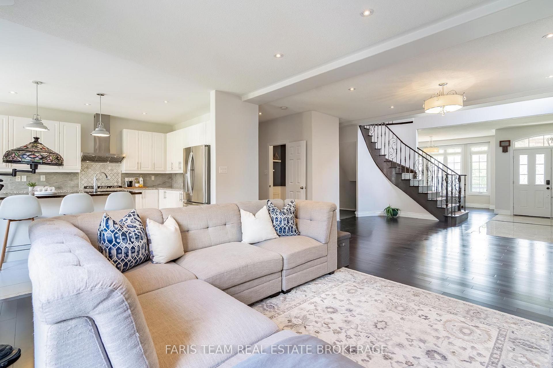 Photo 18 of 1128 Westmount Avenue, Innisfil, Alcona — HOMEH