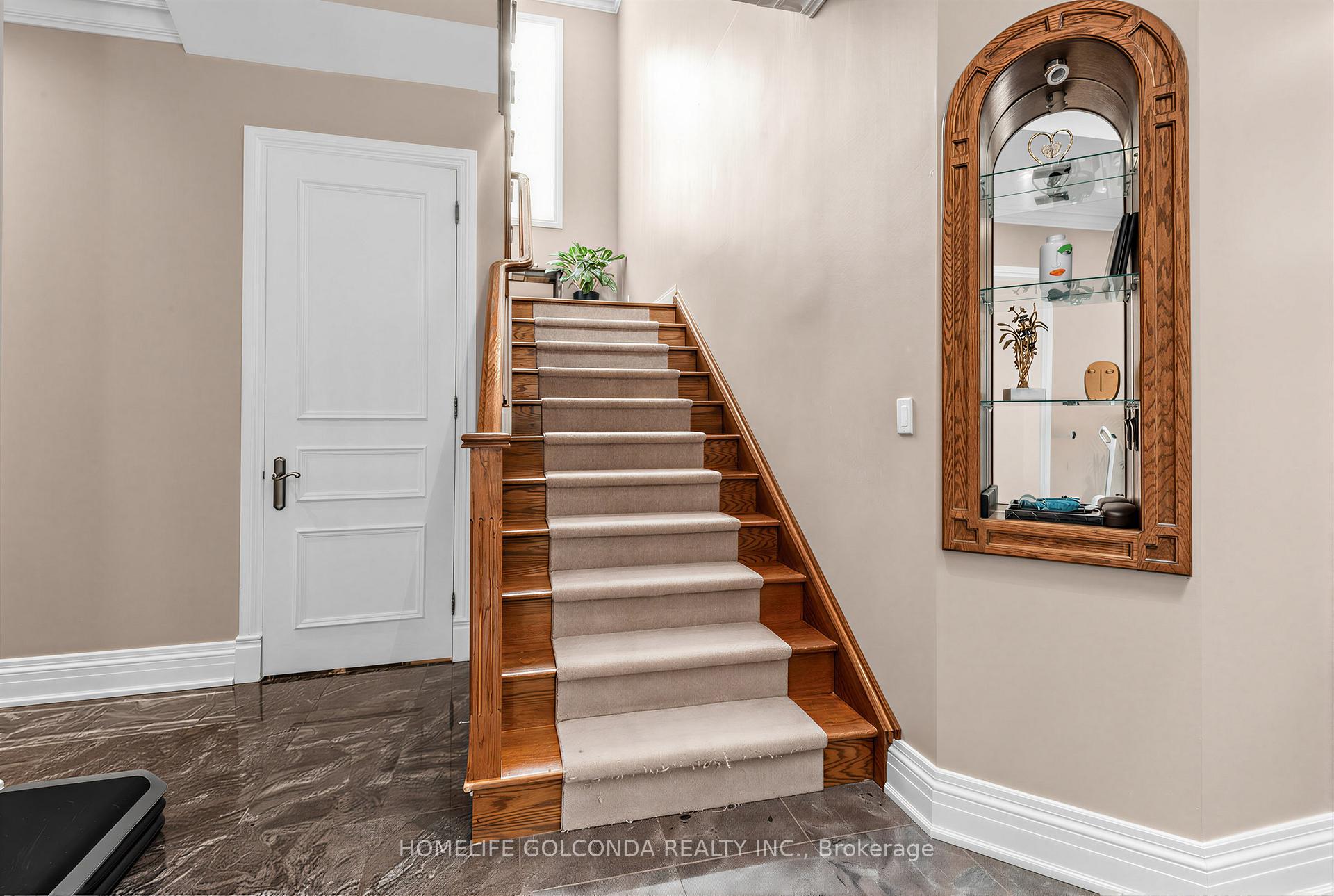 Photo 25 of 164 Owen Boulevard, North York, St. Andrew-Windfields — HOMEH