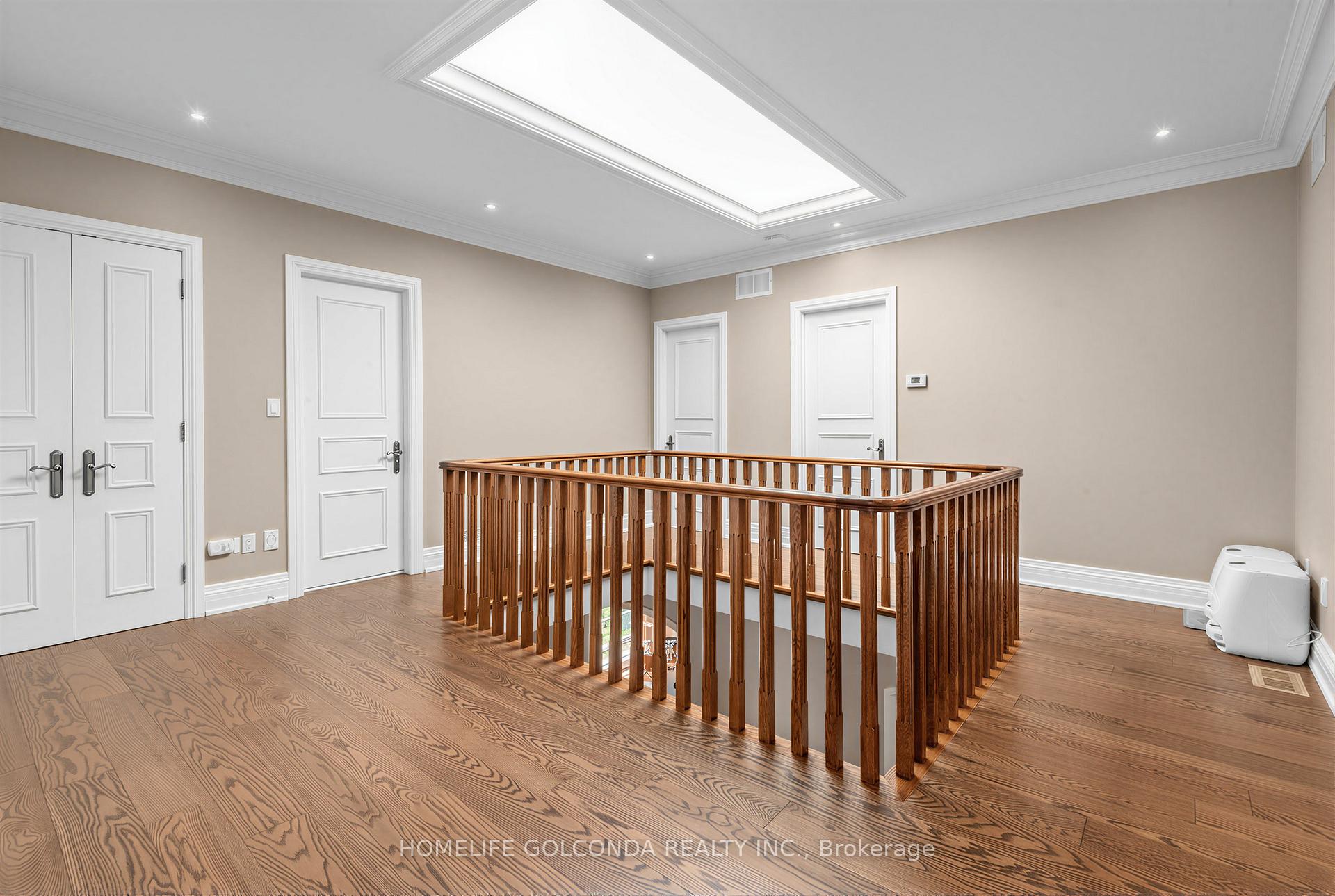 Photo 27 of 164 Owen Boulevard, North York, St. Andrew-Windfields — HOMEH