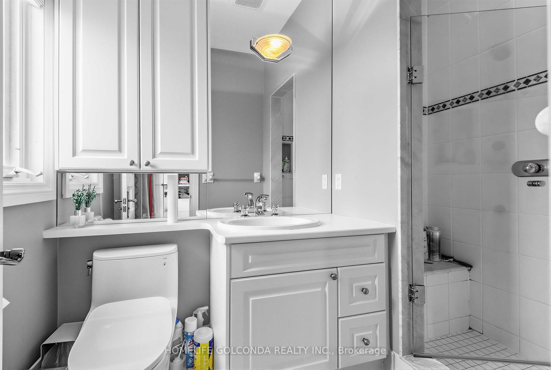 Photo 29 of 164 Owen Boulevard, North York, St. Andrew-Windfields — HOMEH