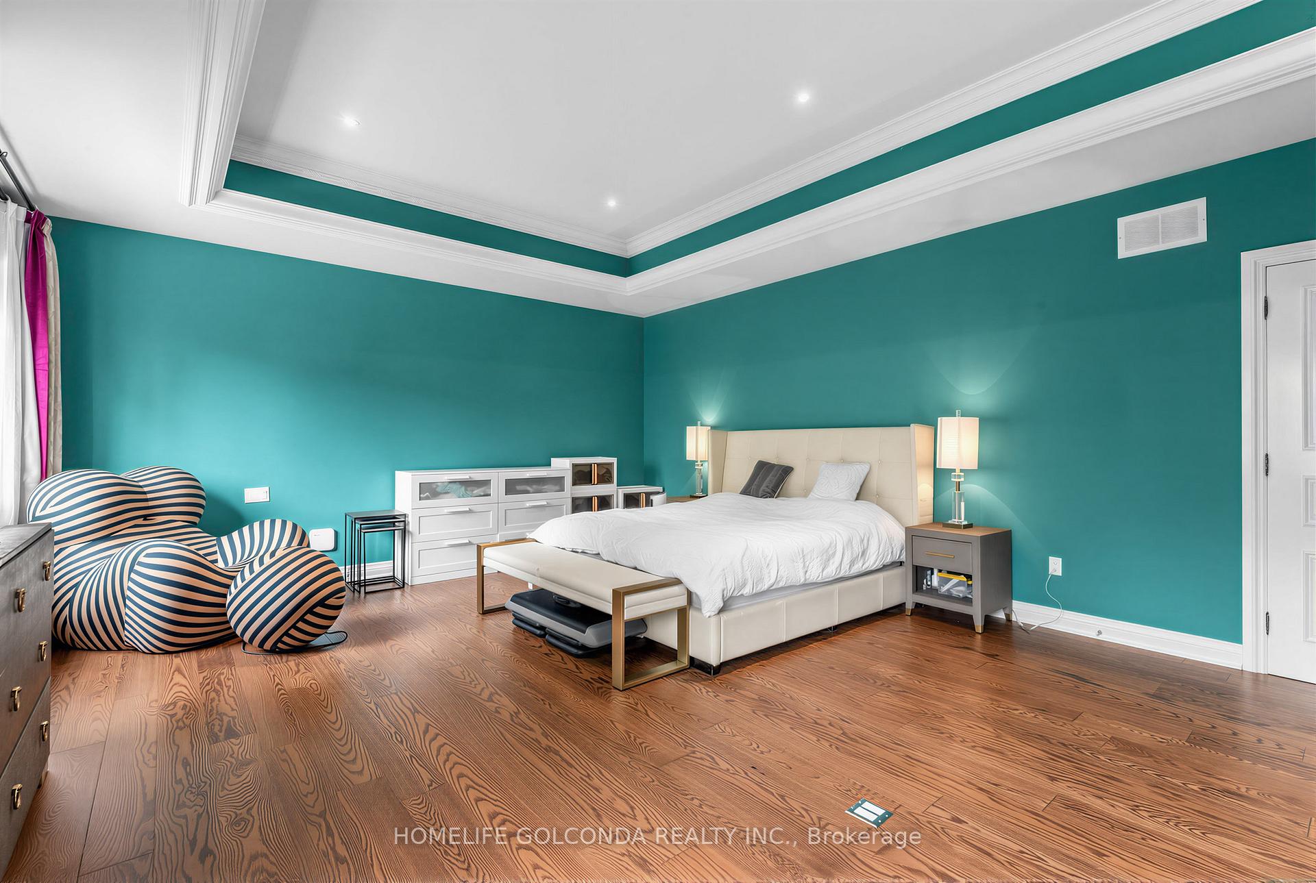 Photo 38 of 164 Owen Boulevard, North York, St. Andrew-Windfields — HOMEH